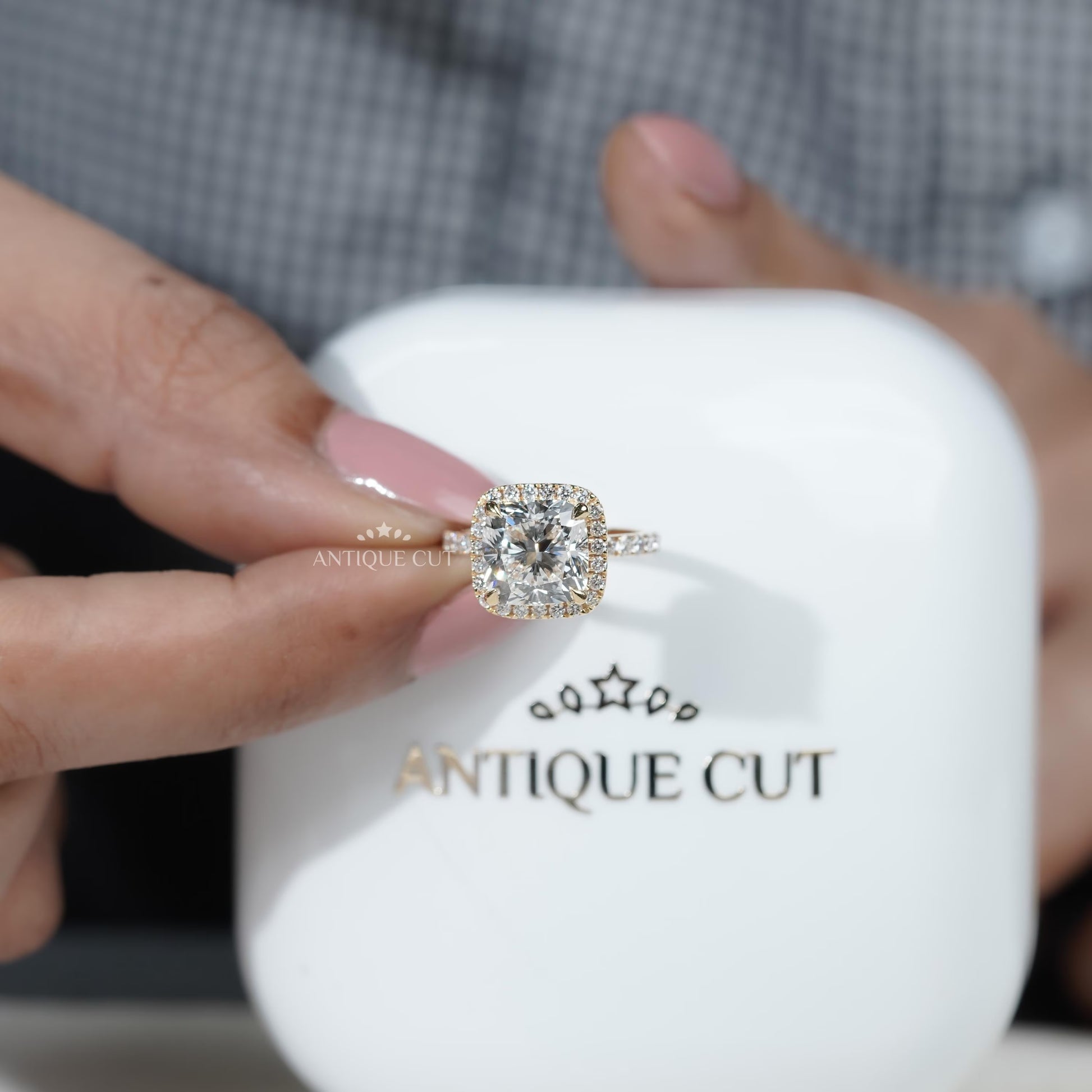 Elegant cushion diamond ring with 4 prong setting