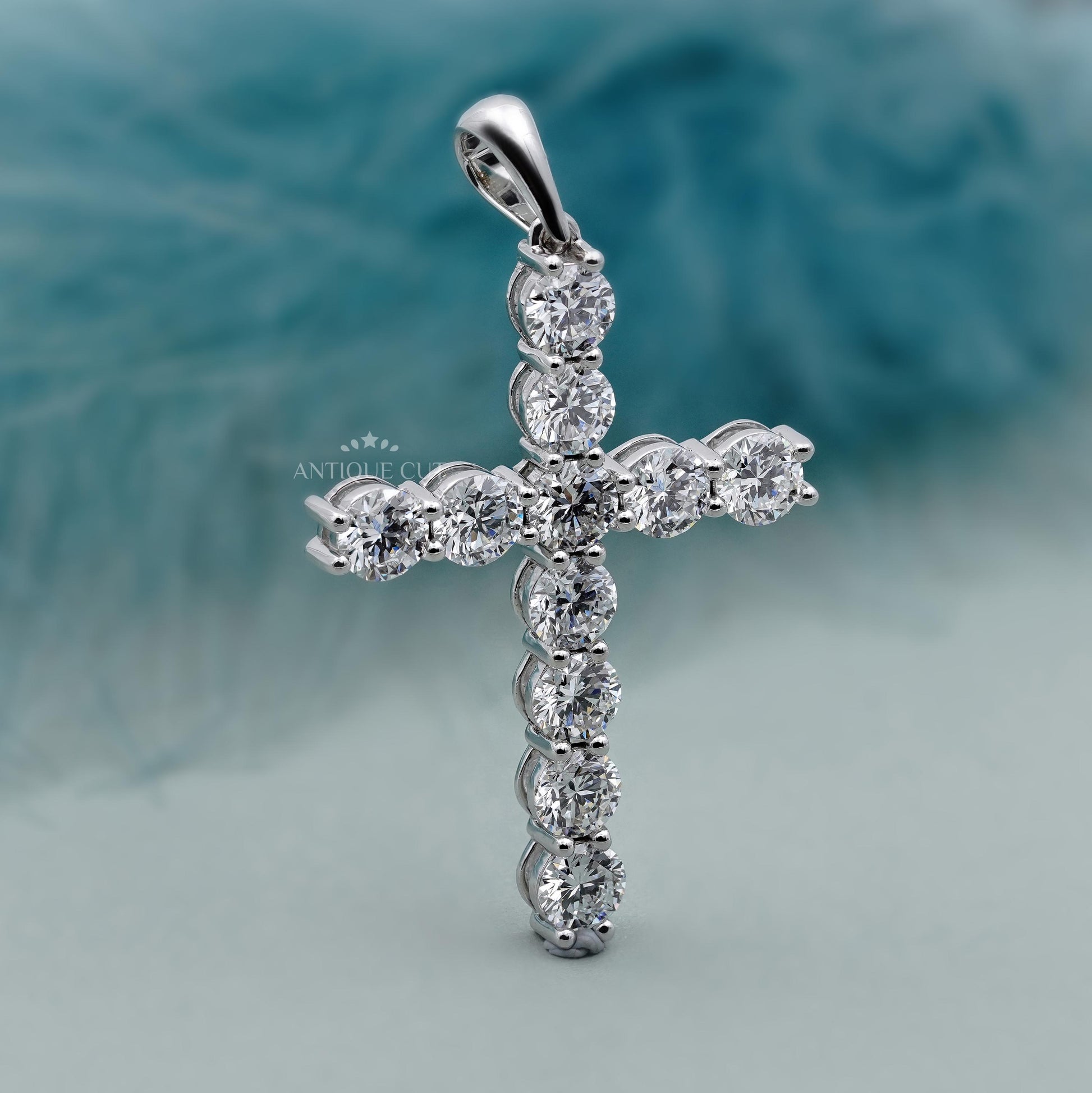 Lab grown diamond cross necklace with IGI certification