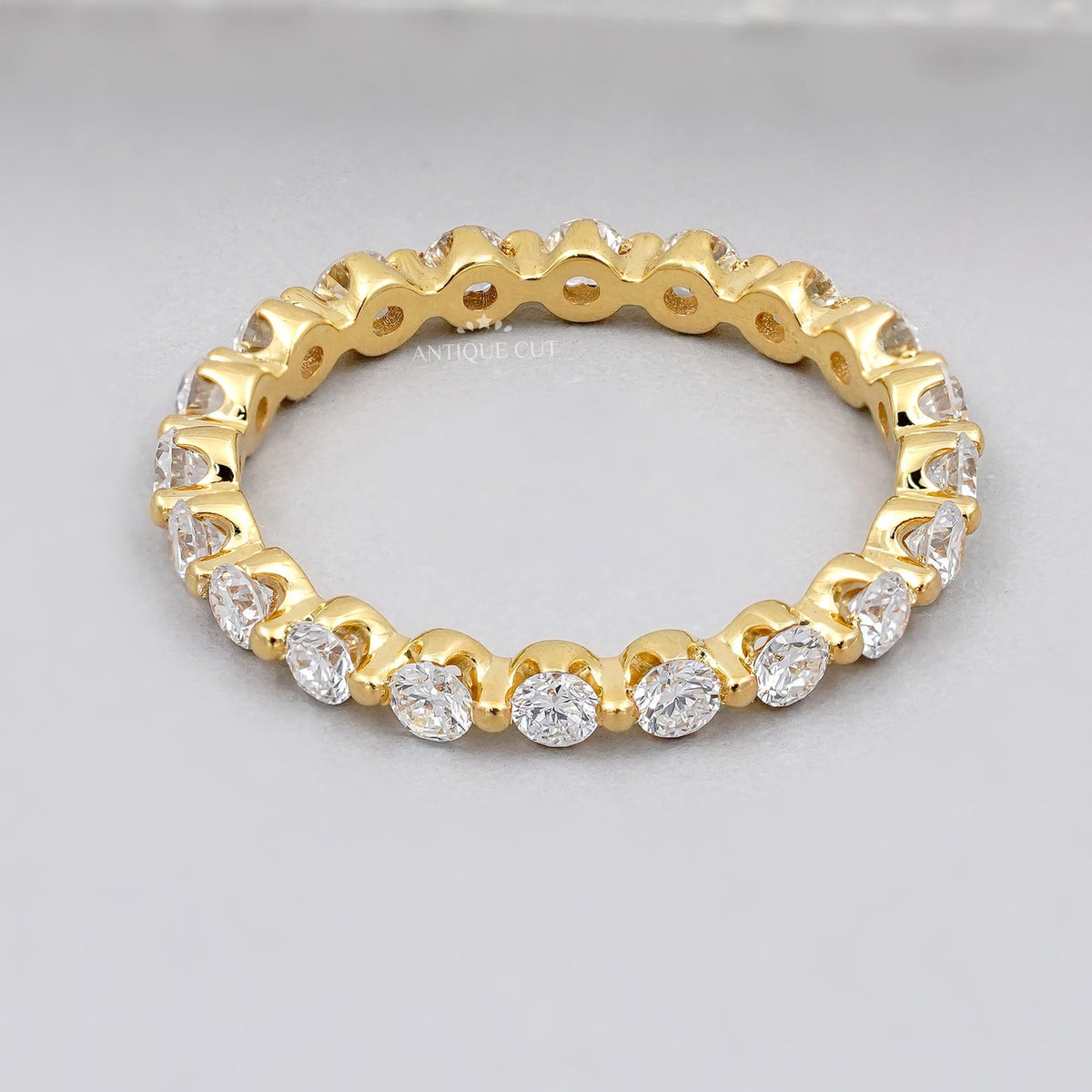 Round Diamond Wedding Band