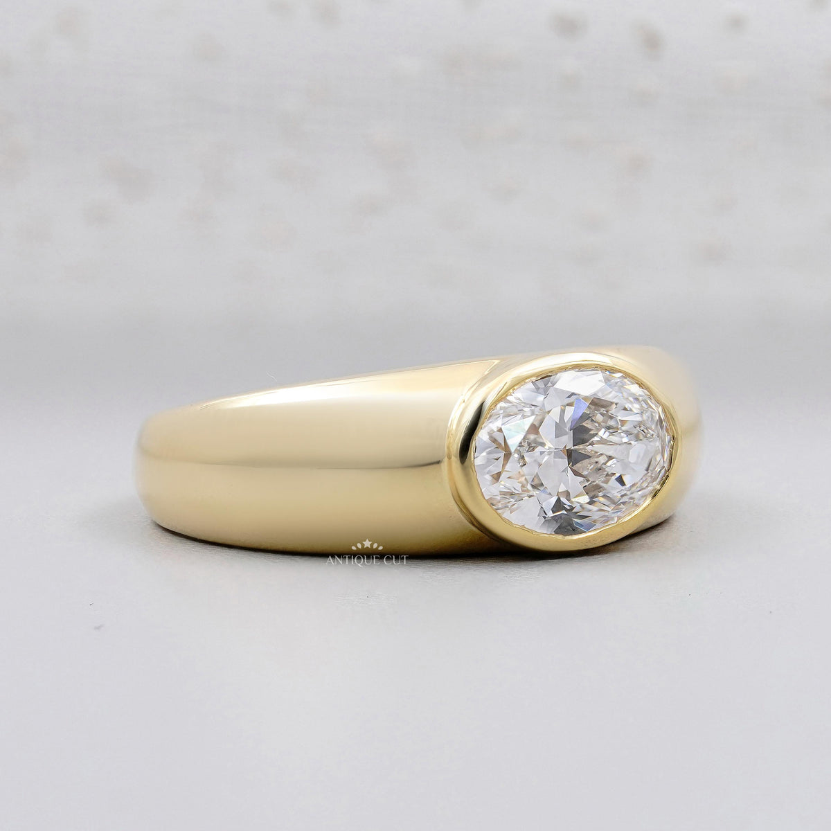 10k Yellow Gold, 14k Yellow Gold, 18k Yellow Gold