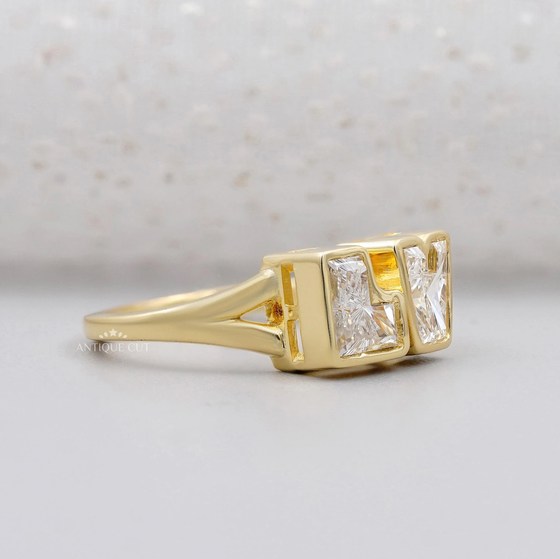 Antique Cut LV gold ring