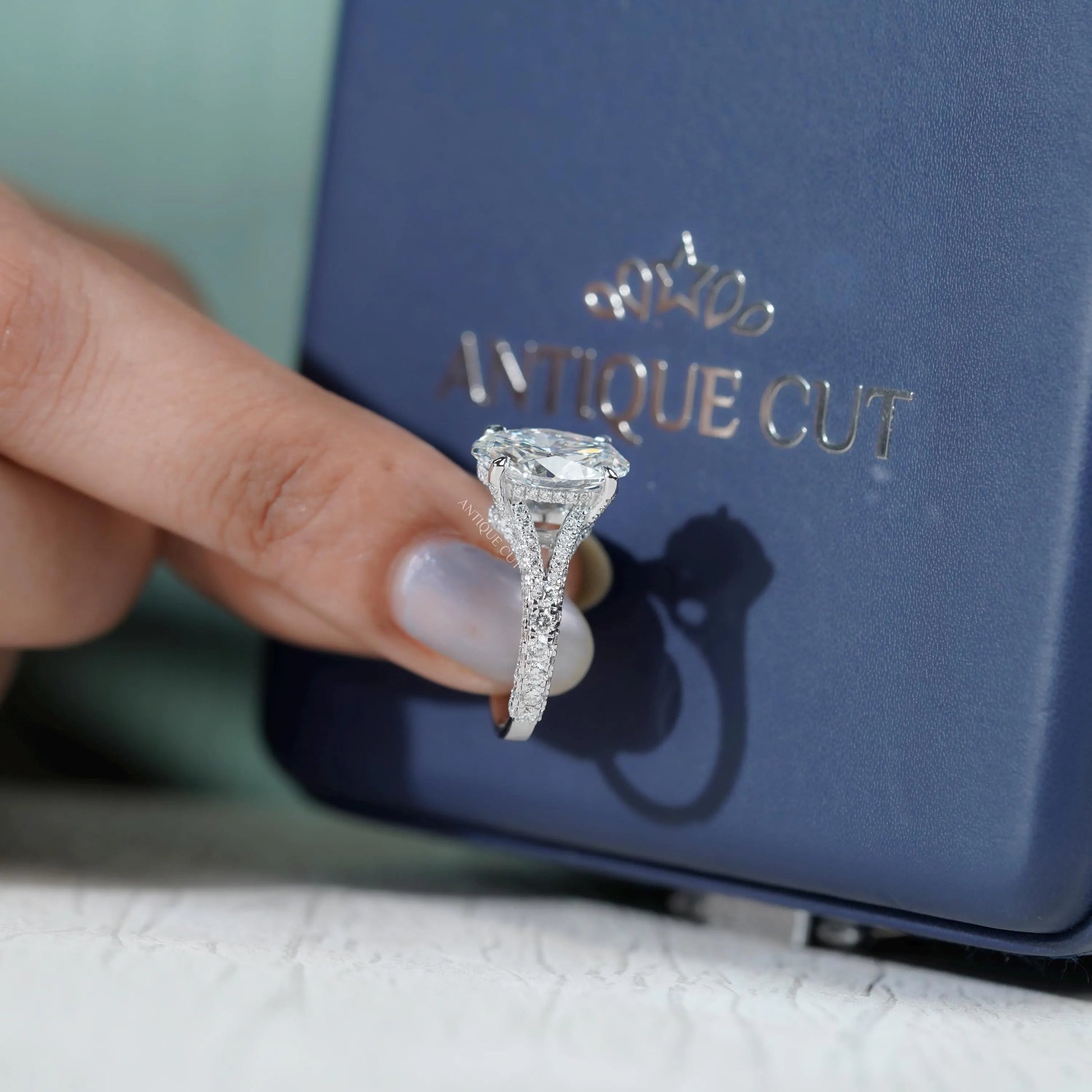 Elegant split shank oval diamond ring for proposal