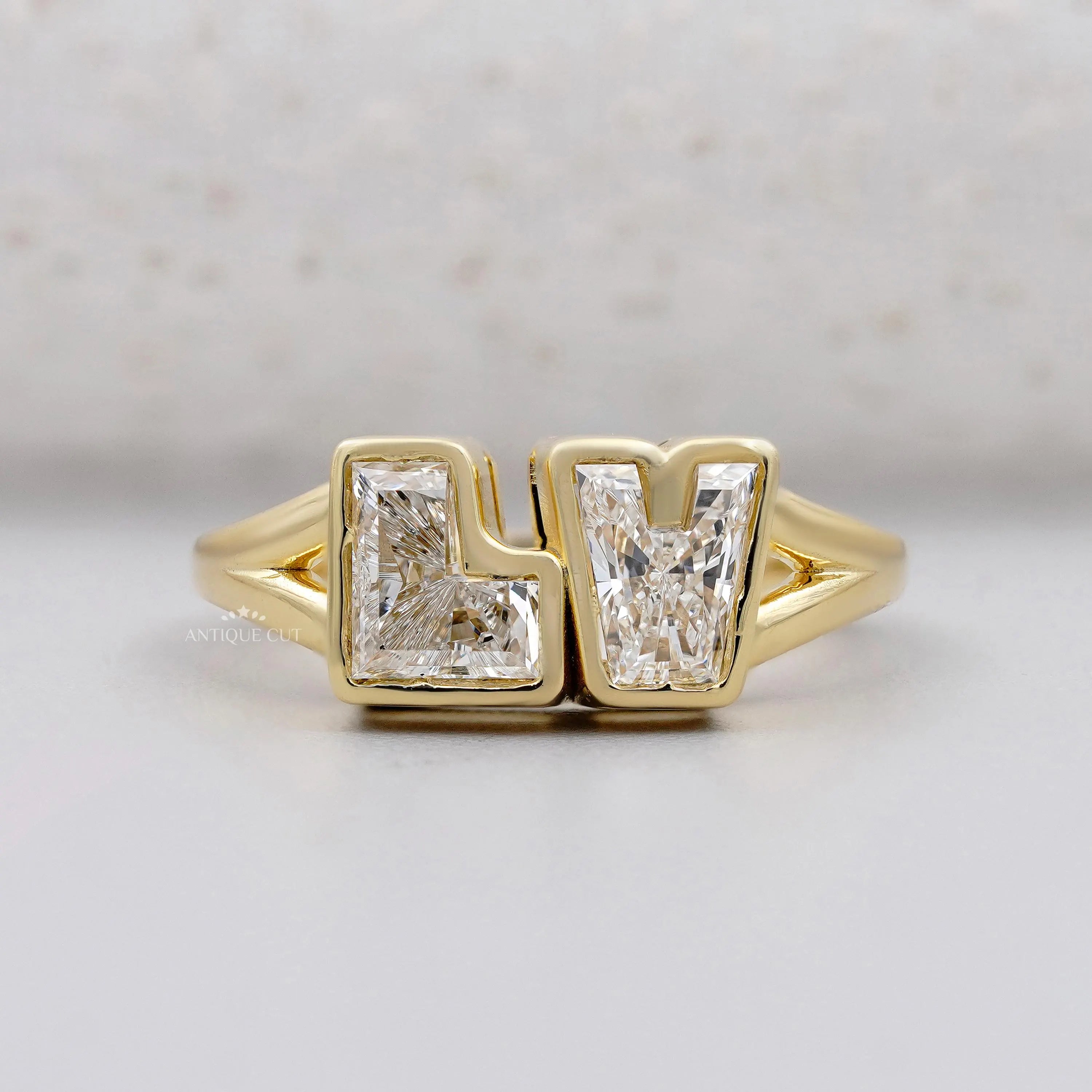 LV letter personalized gold ring