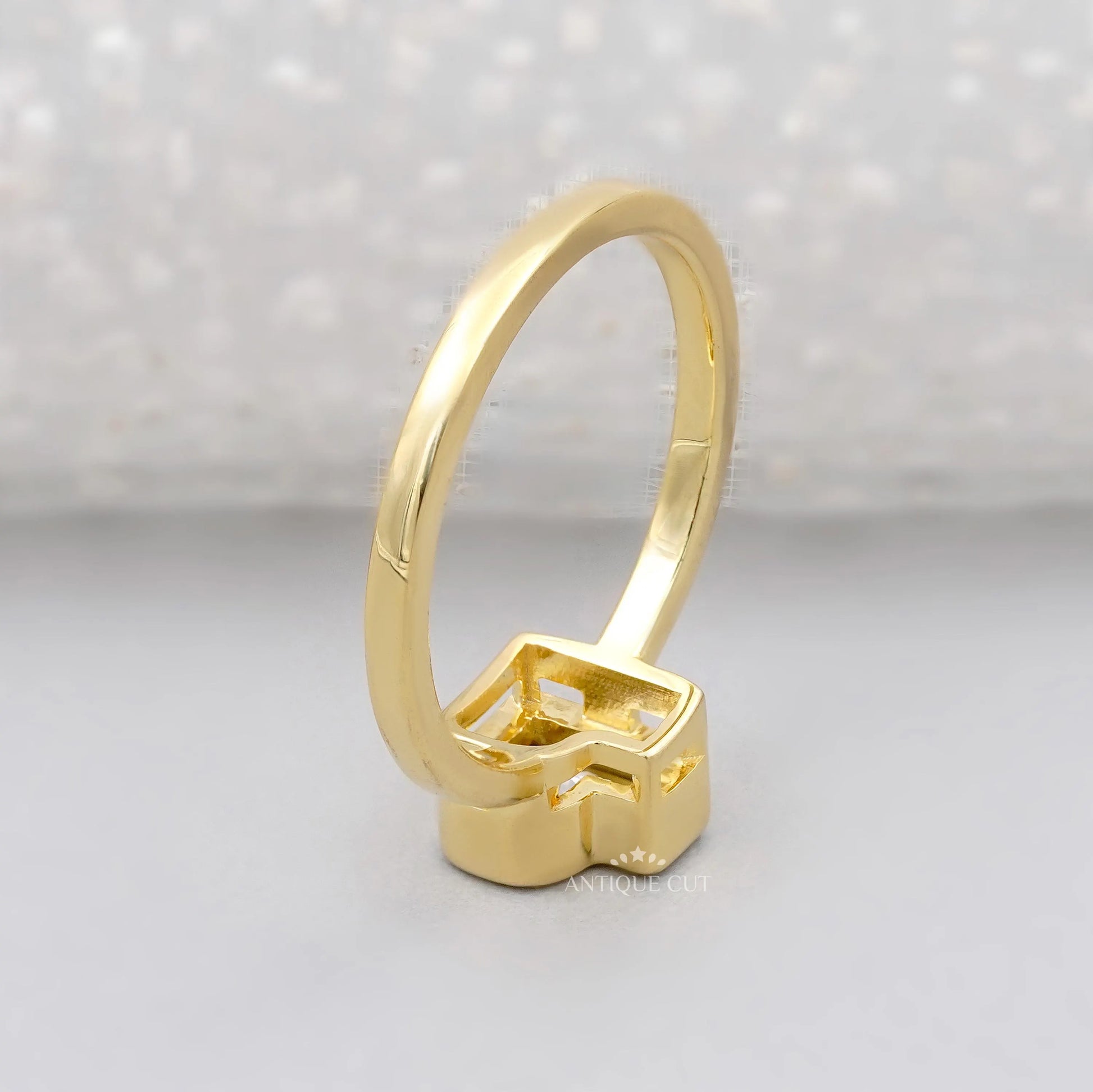 Personalized P gold ring with diamond