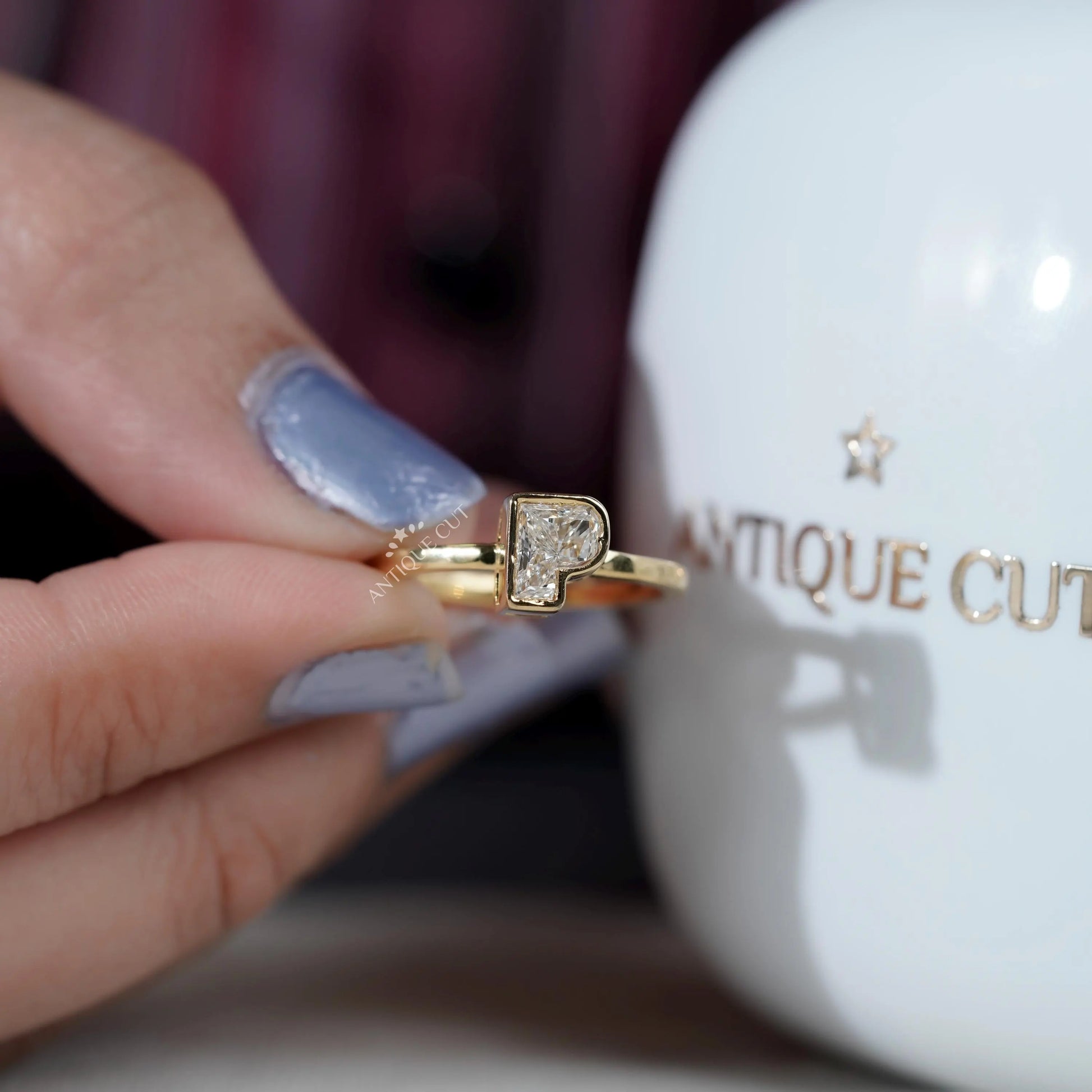 Modern P initial gold ring