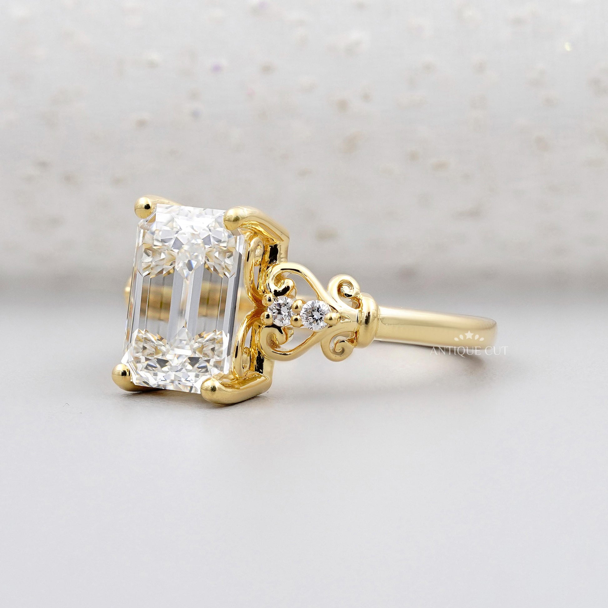 4 prong emerald cut engagement ring