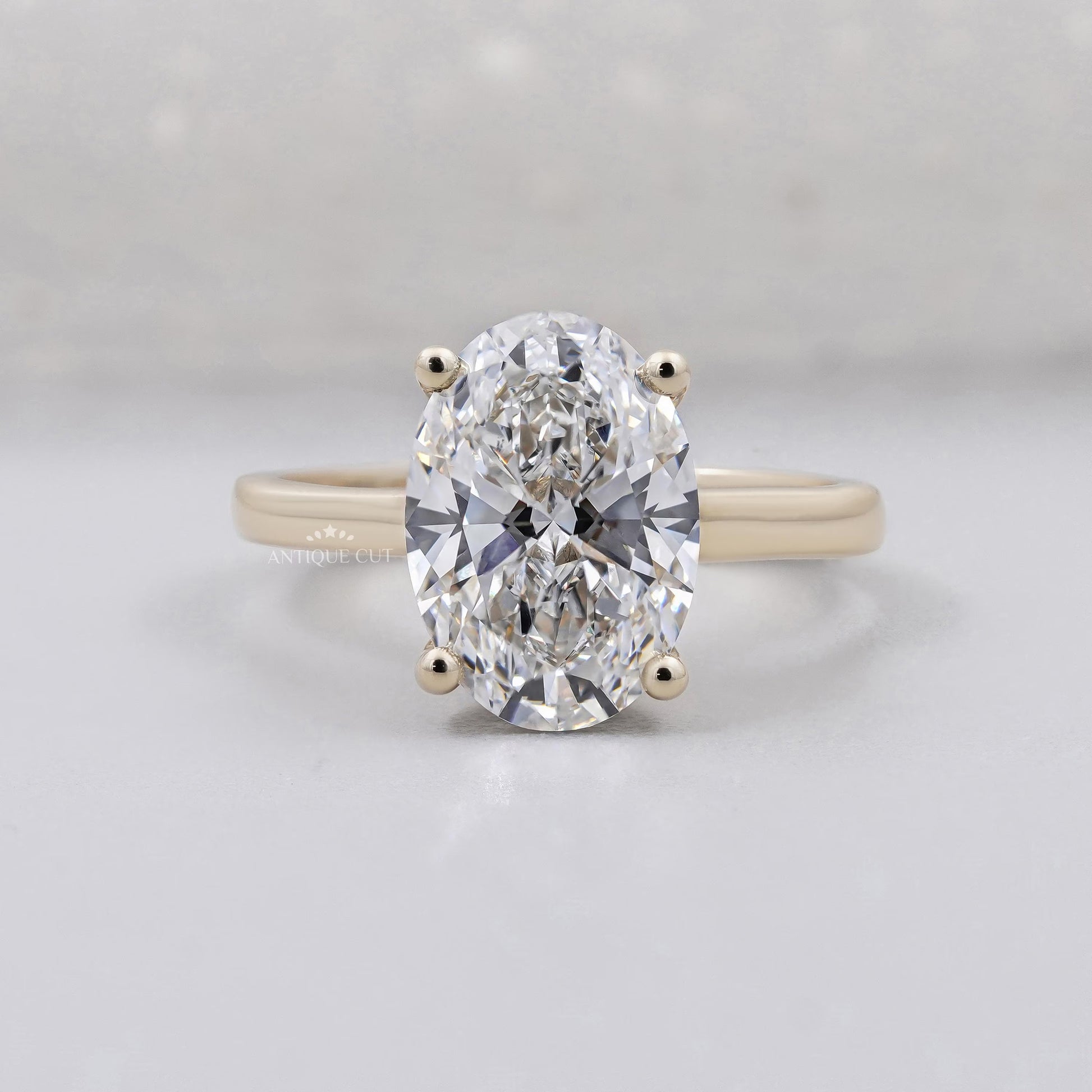 Oval Cut Engagement Ring with Solitaire Diamond Yellow Gold Ring IGI Certified