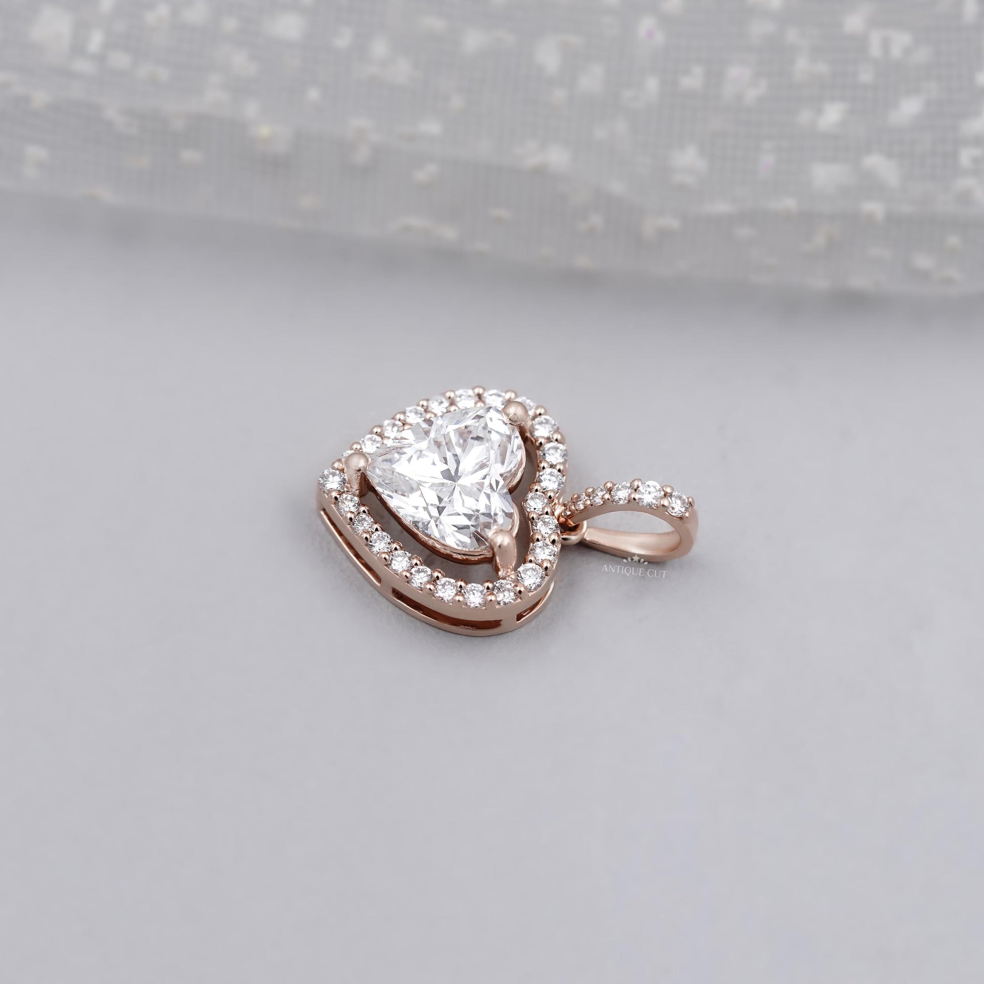 Romantic heart pendant with diamond halo rose gold