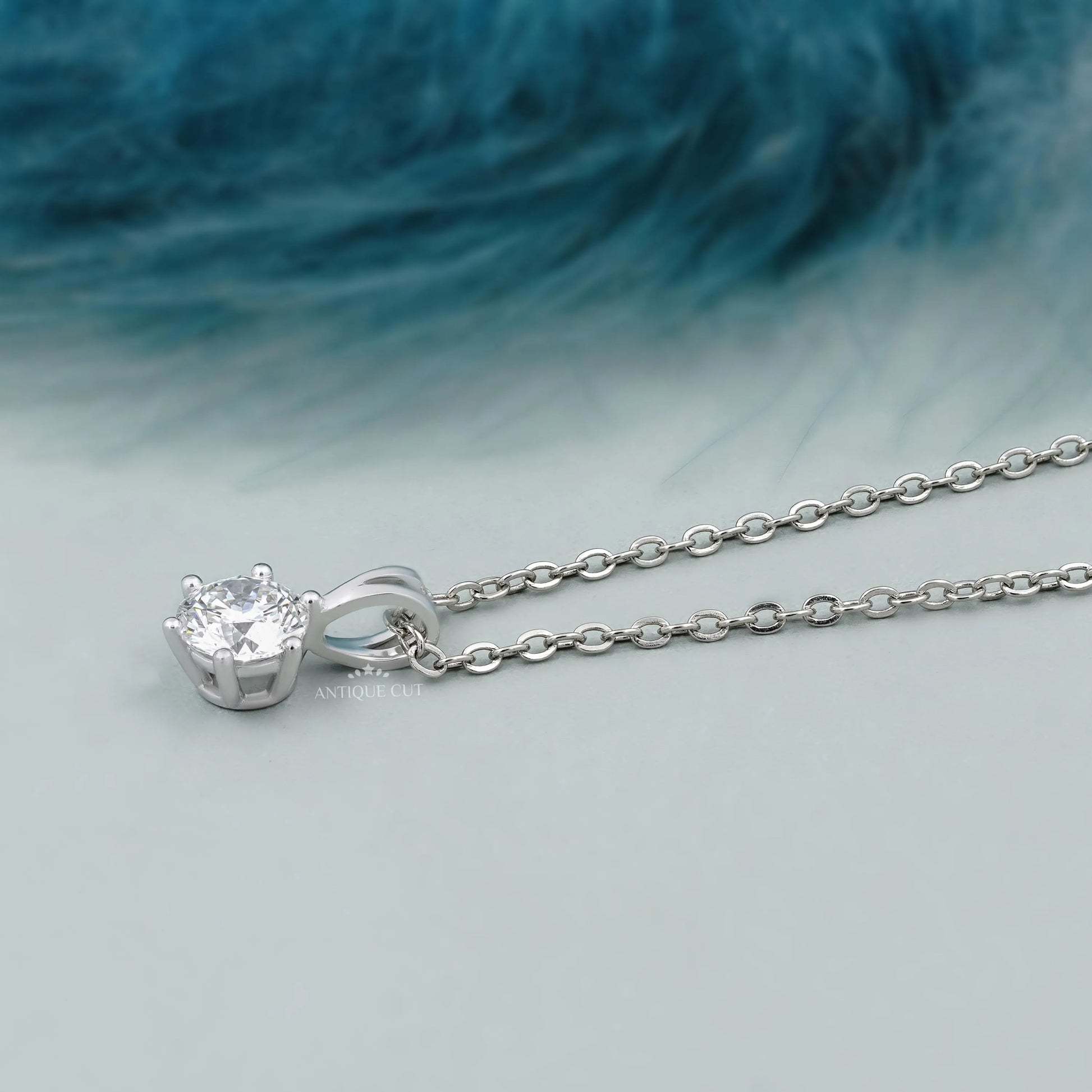 IGI certified round diamond solitaire necklace