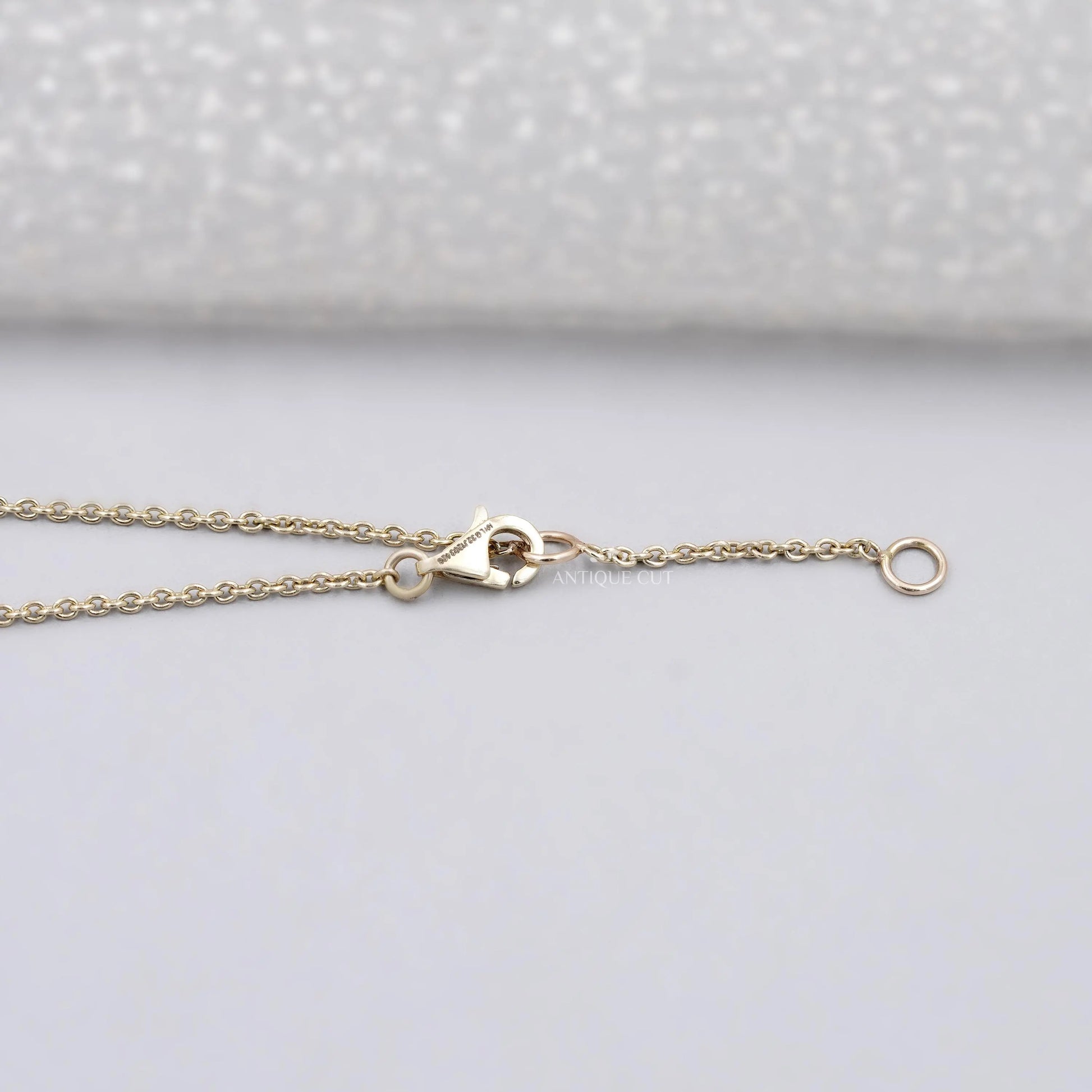 IGI certified round diamond bar pendant