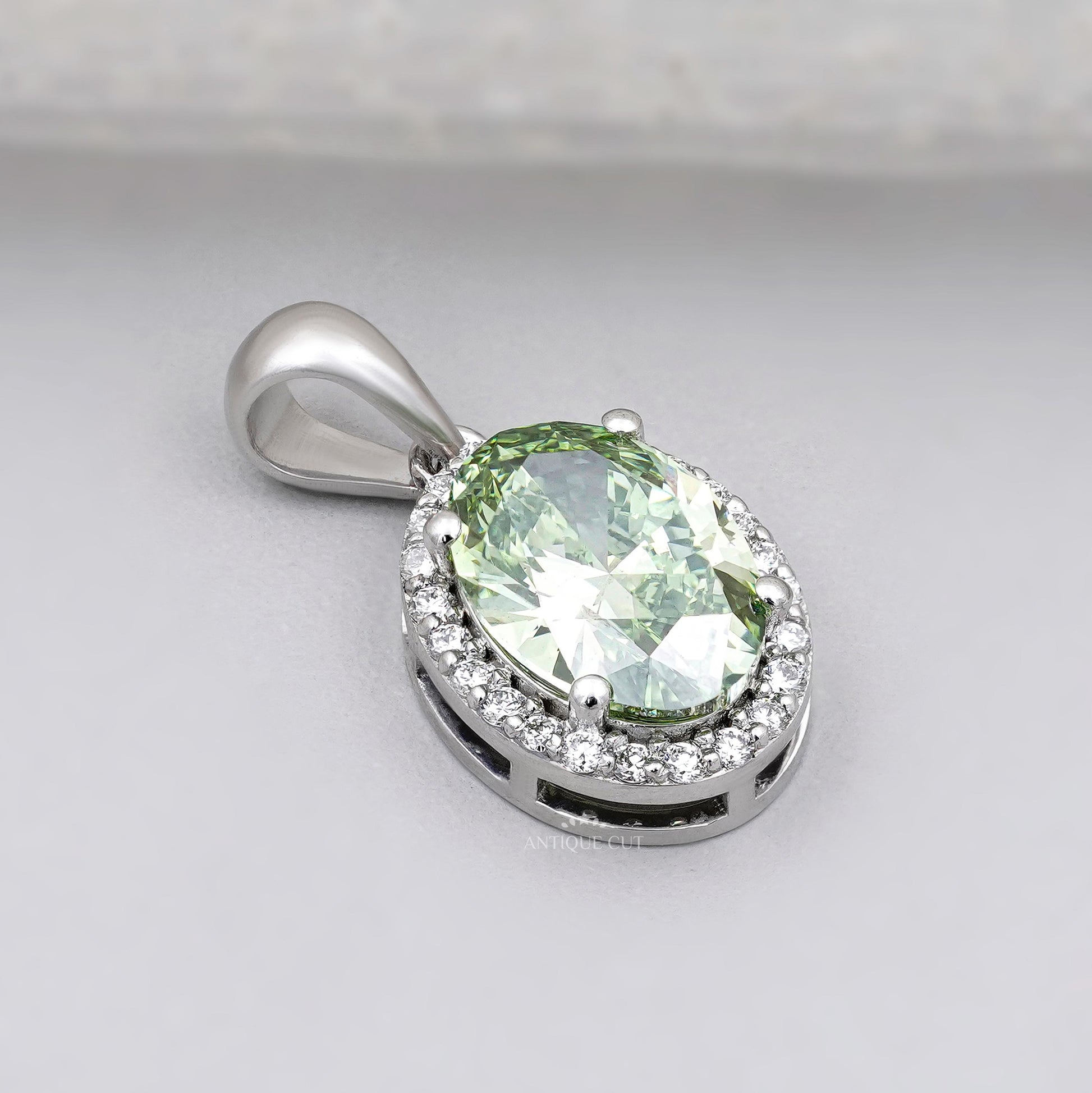 Lab grown green diamond pendant white gold