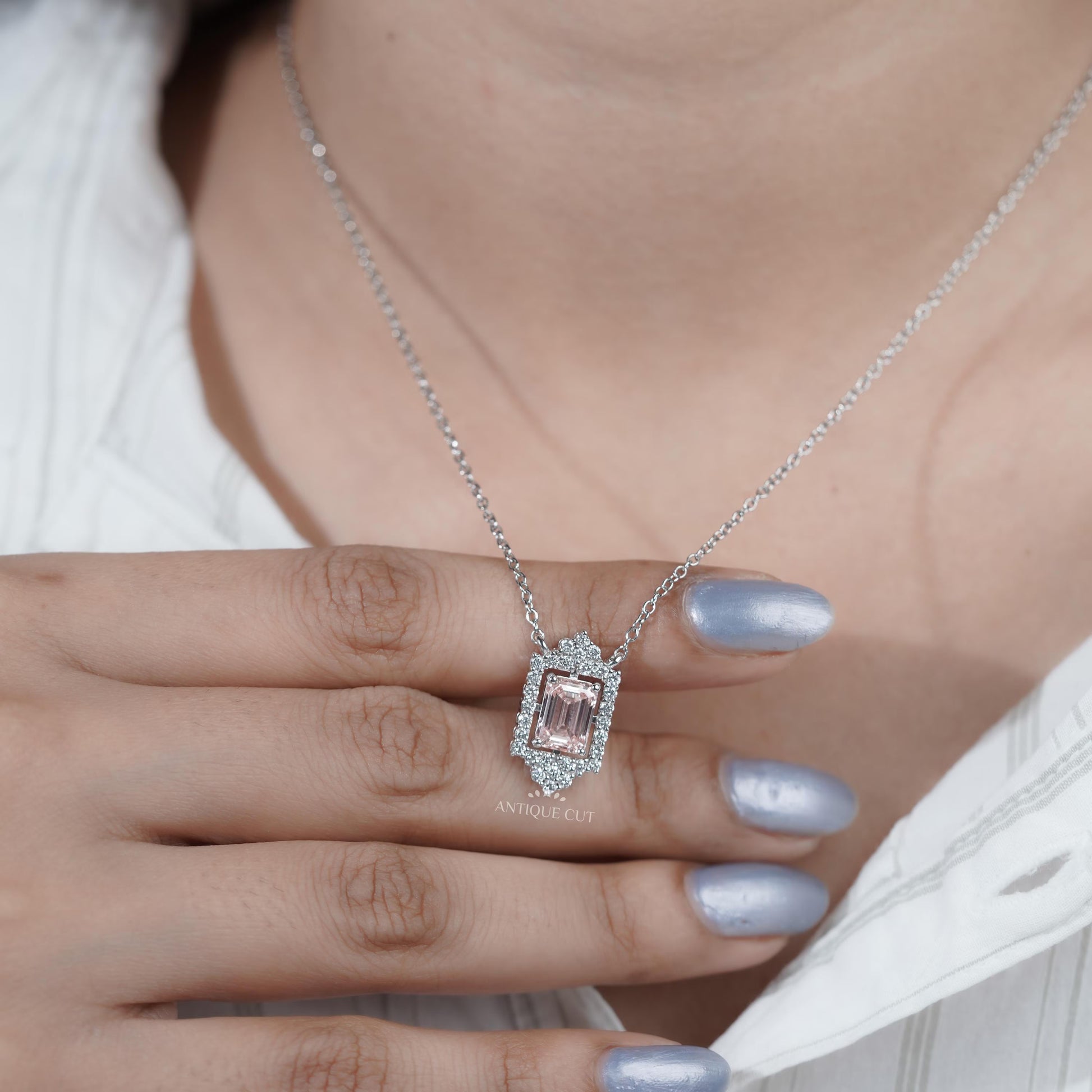 IGI certified blush pink emerald diamond halo pendant