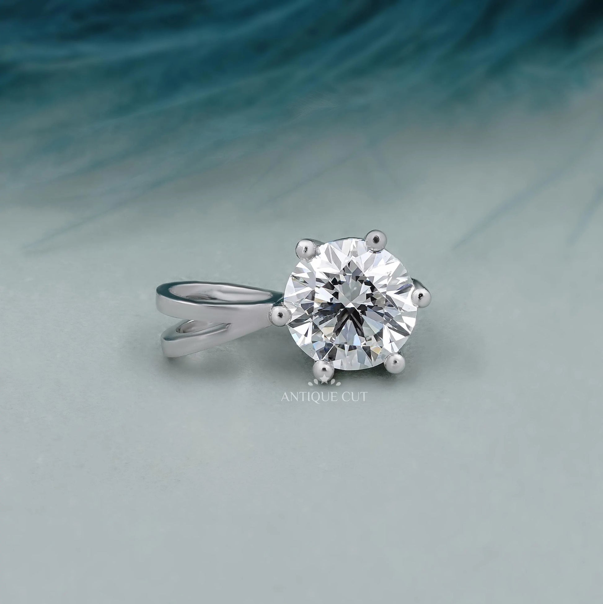 Antiquecut engagement pendant solitaire design