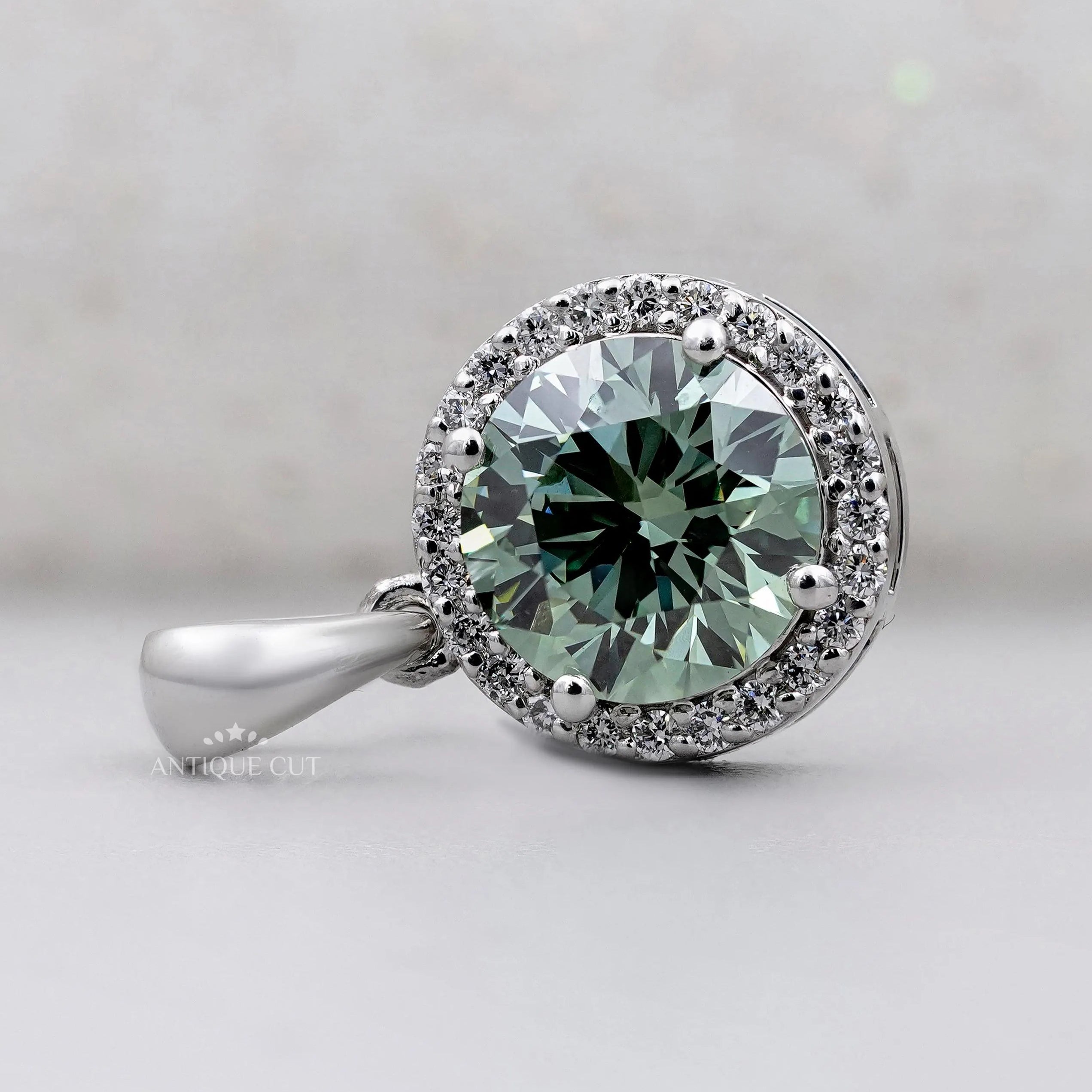 Round green diamond halo pendant necklace design