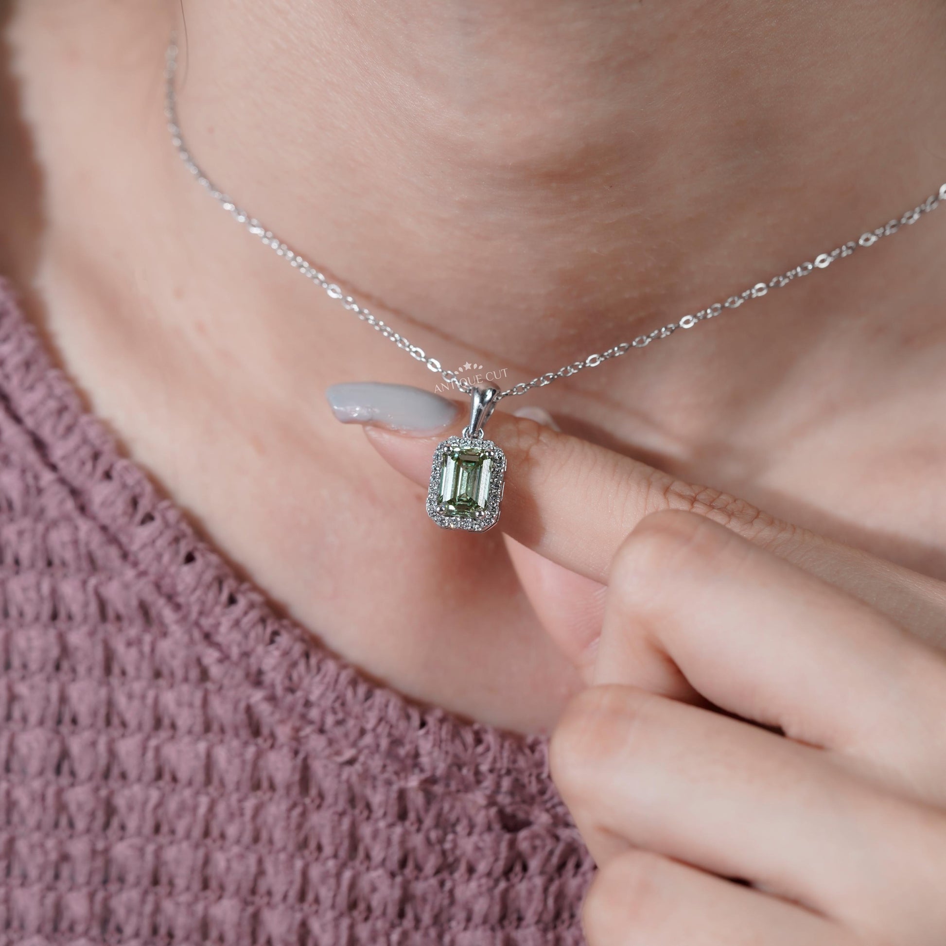 Lab grown emerald diamond pendant