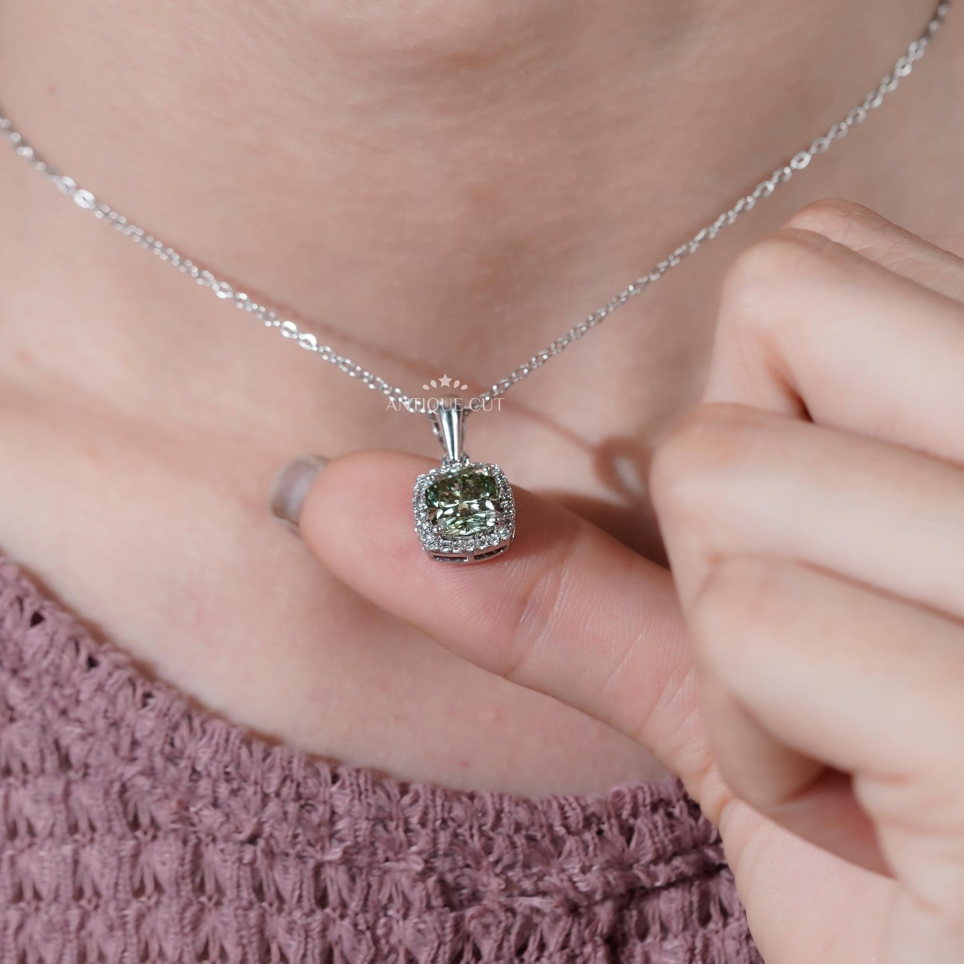 Modern cushion green moissanite pendant