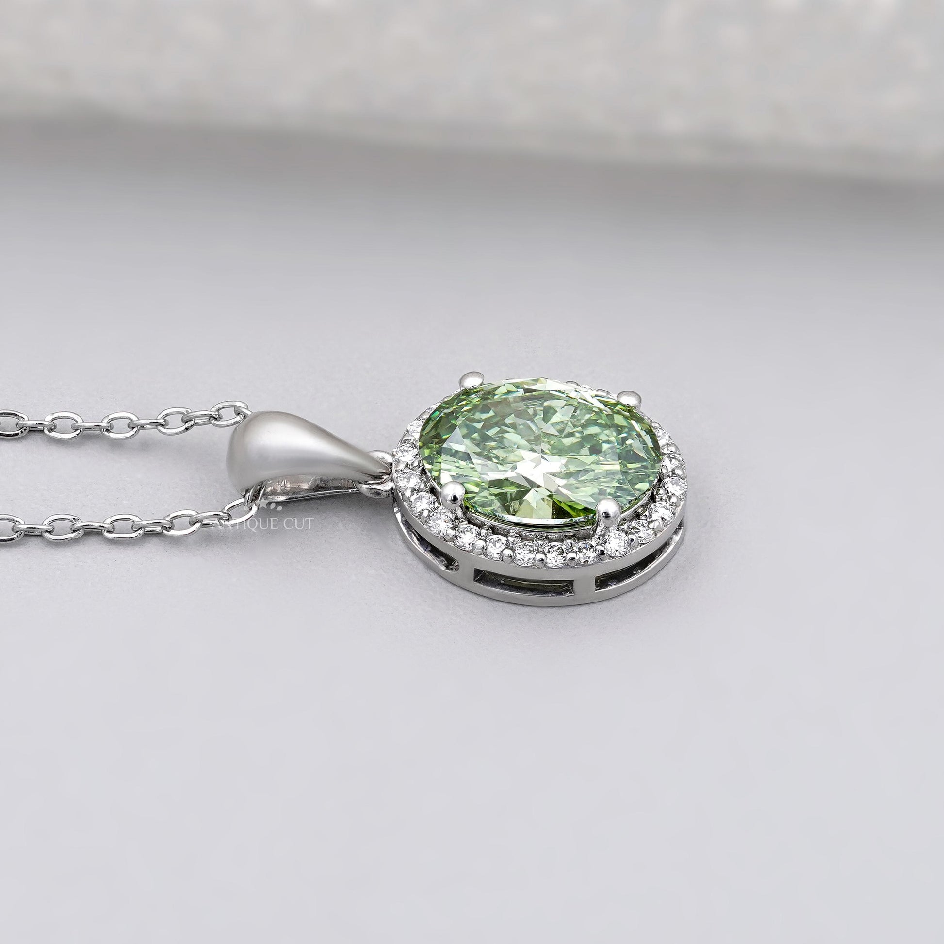 Antiquecut engagement pendant green diamond style