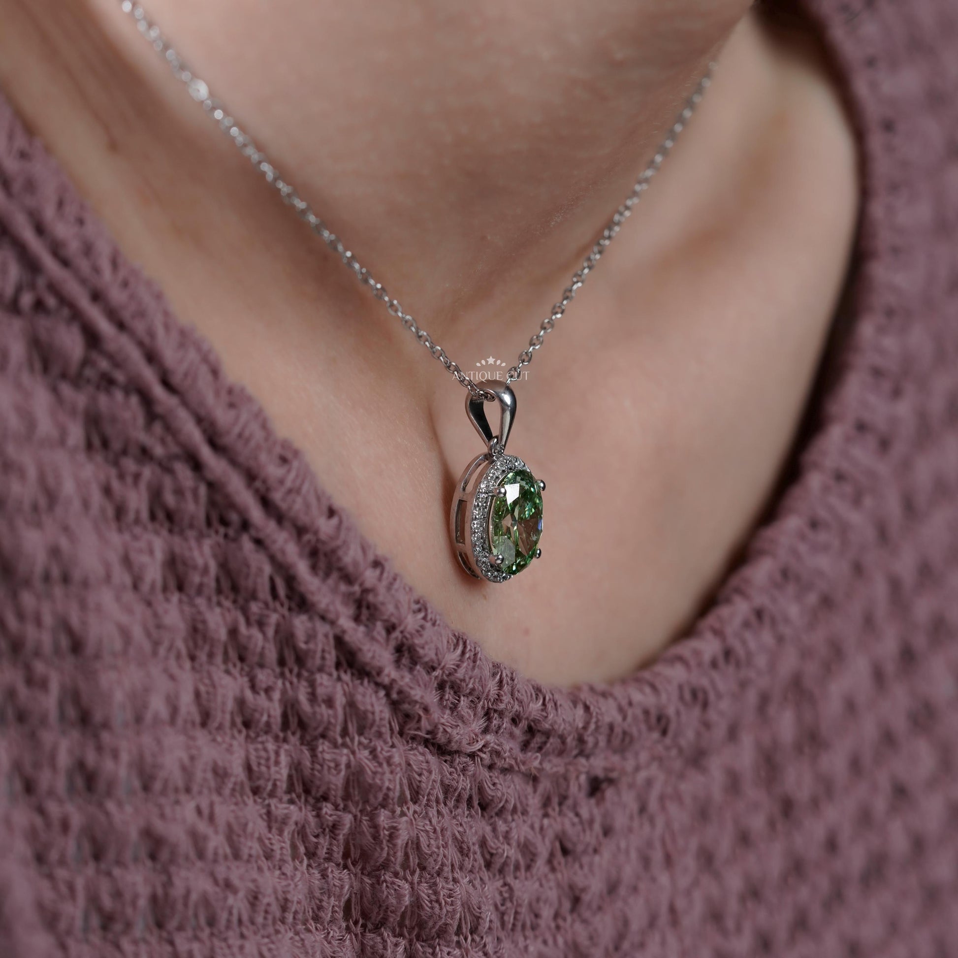 White gold oval green diamond pendant necklace