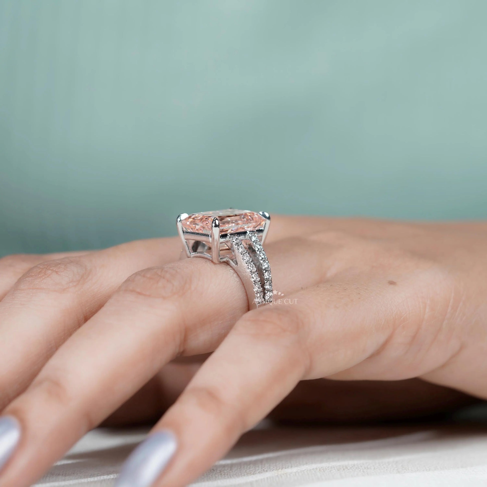 Elegant emerald cut morganite ring design