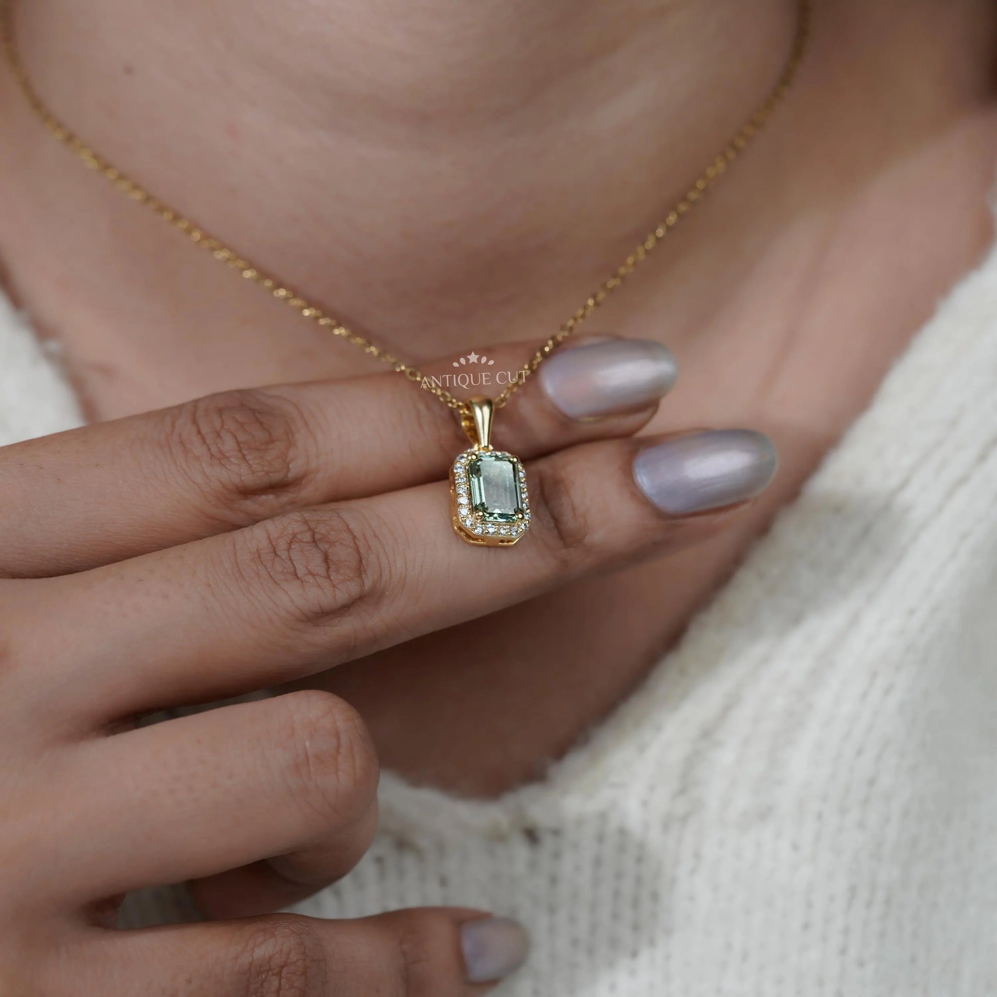 Royal Emerald Halo Pendant | IGI Certified