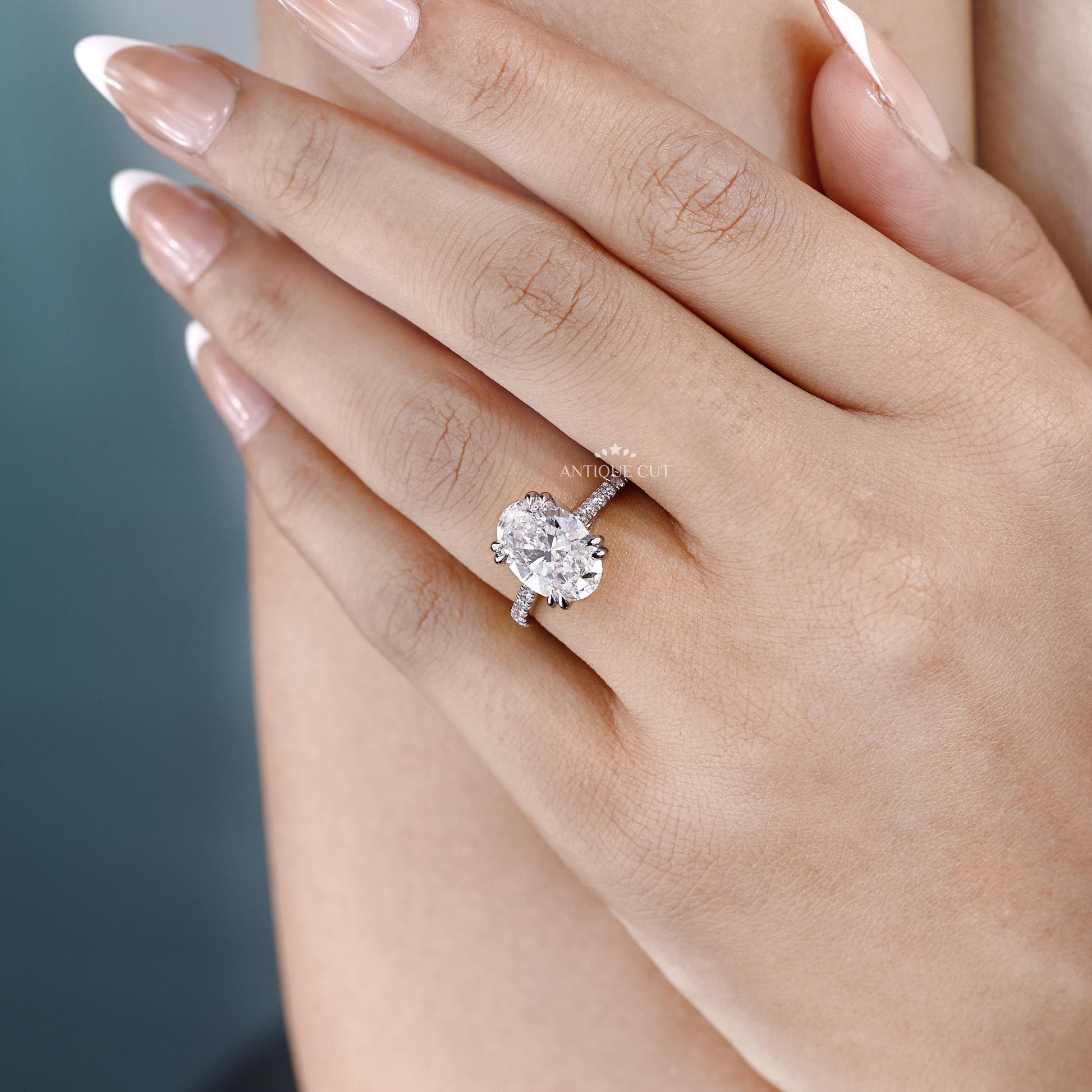 Lab grown diamond engagement ring solitaire style