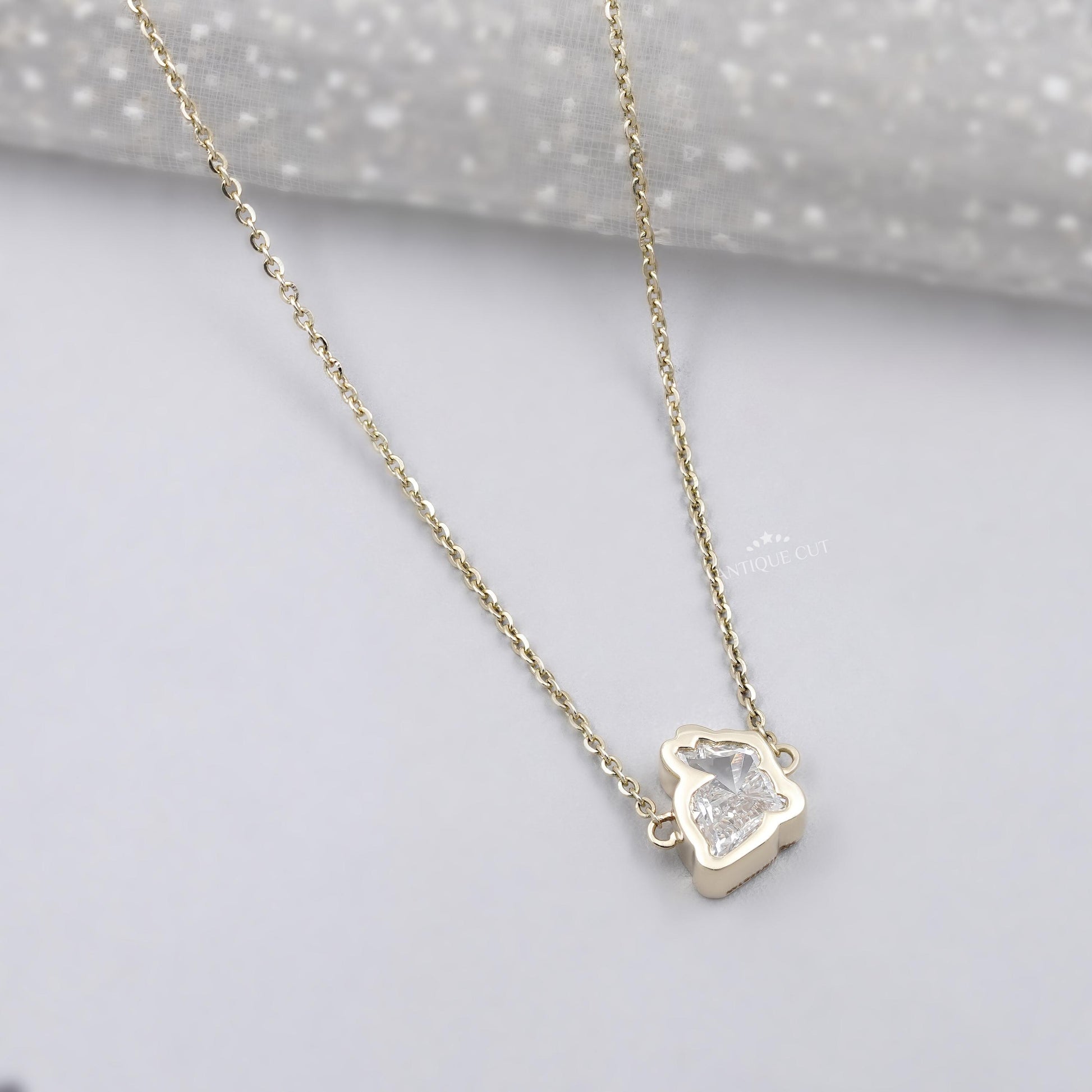 Rabbit charm necklace for women with diamond
