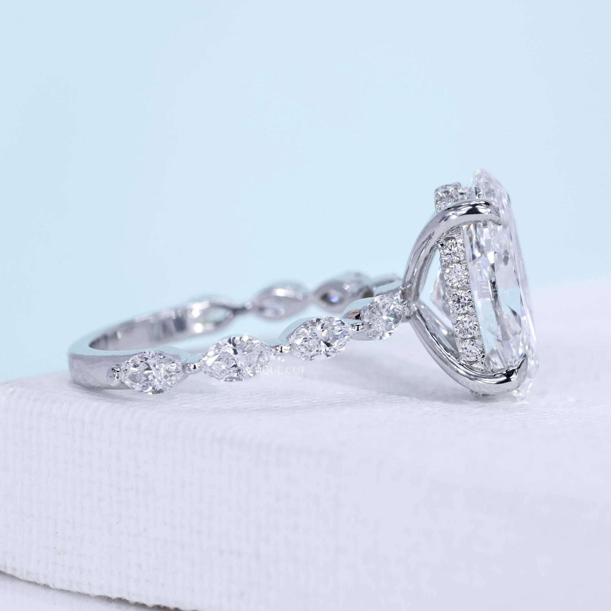 Antiquecut oval cut diamond engagement ring