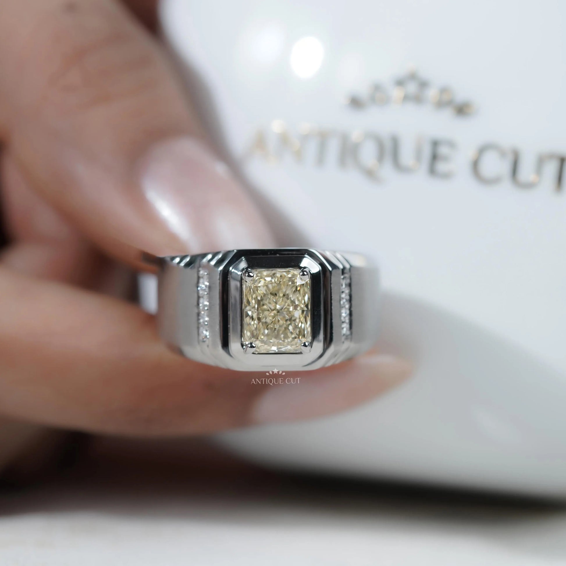 Luxury radiant cut yellow diamond men's ring