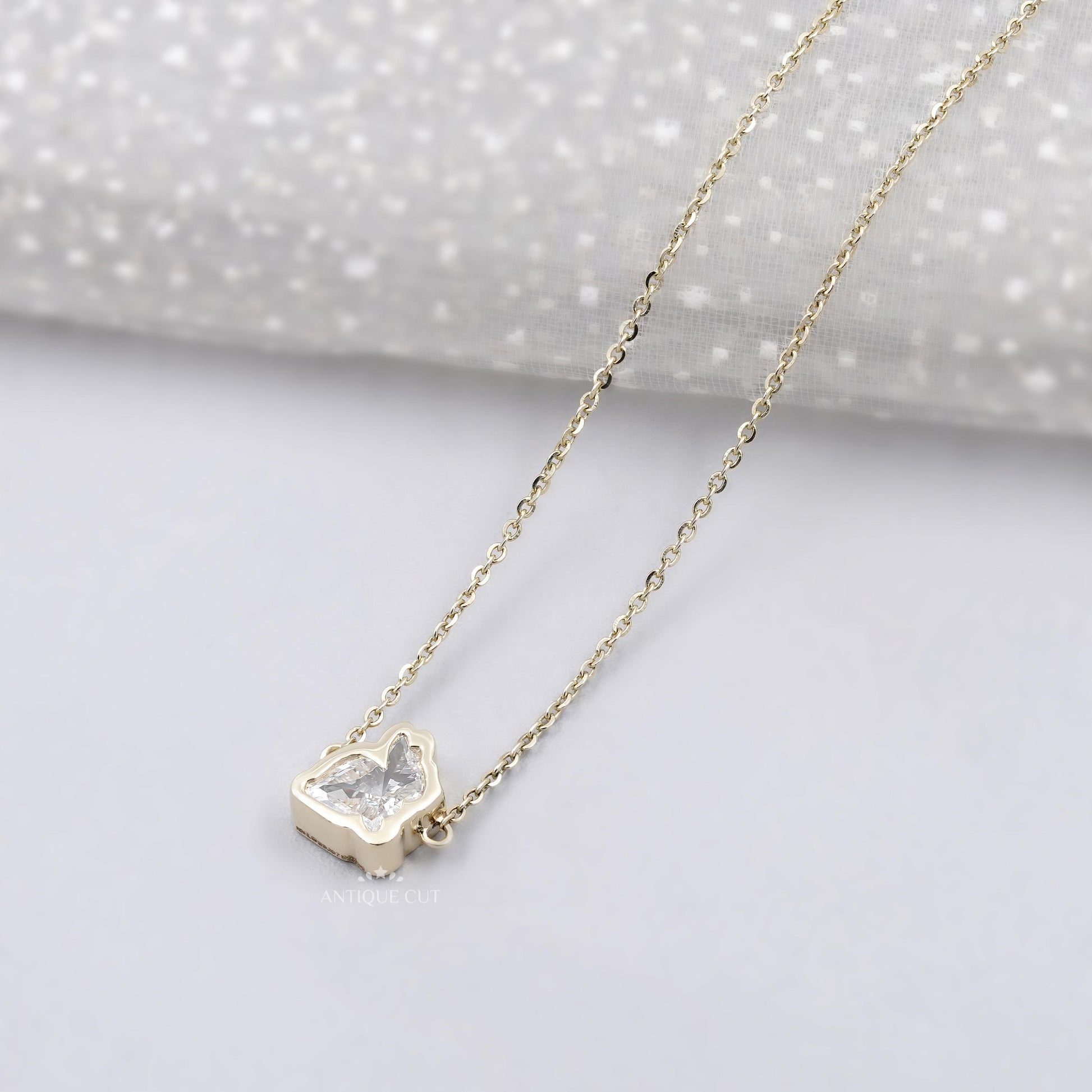 IGI certified lab grown diamond pendant necklace