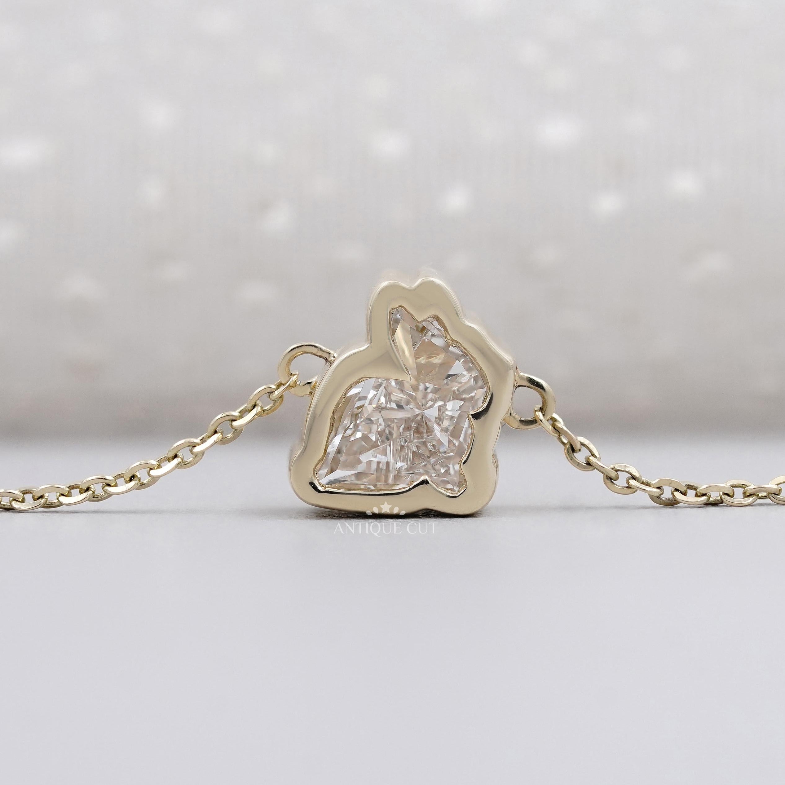 Rabbit shape diamond charm pendant necklace yellow gold