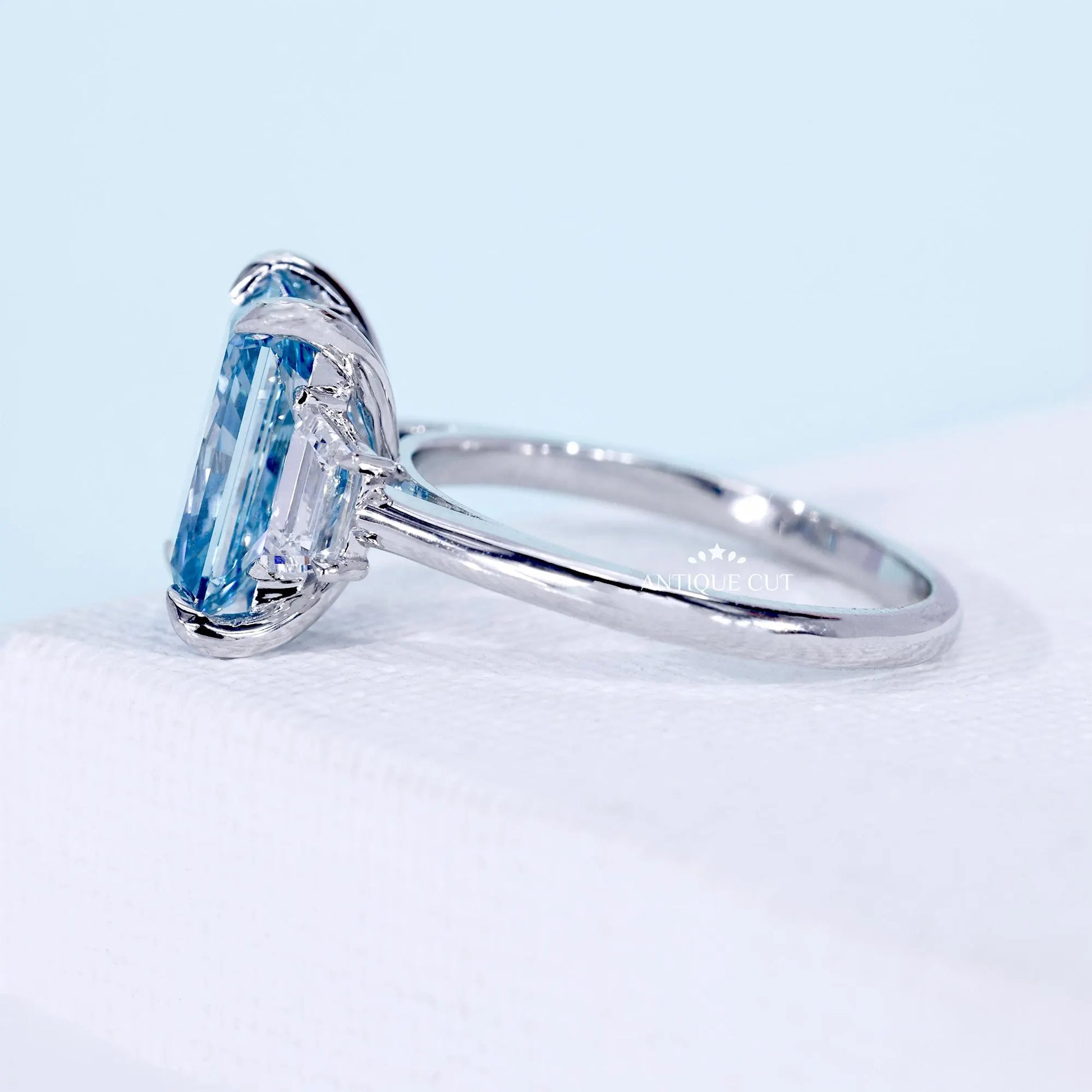 IGI certified radiant cut diamond engagement ring design