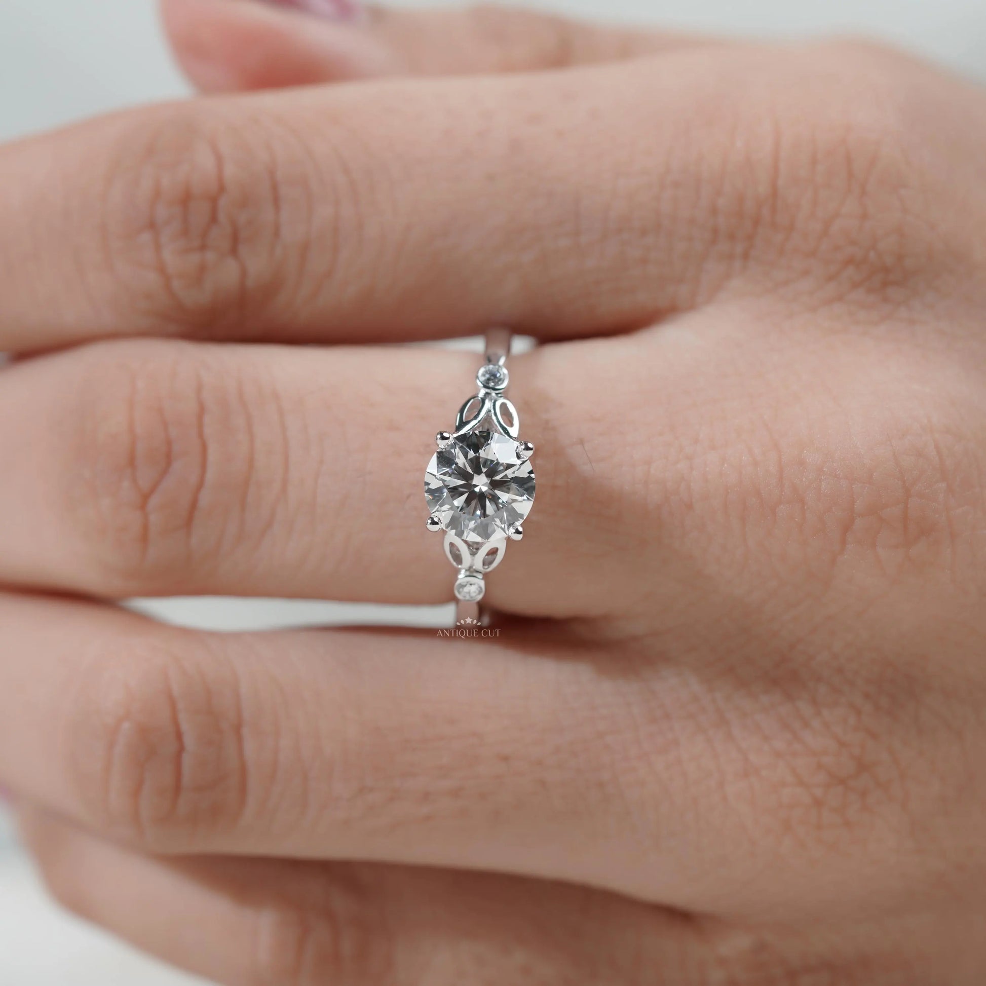 IGI Certified lab grown diamond bridal jewelry