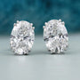 Oval stud earrings in white gold with lab-grown diamond