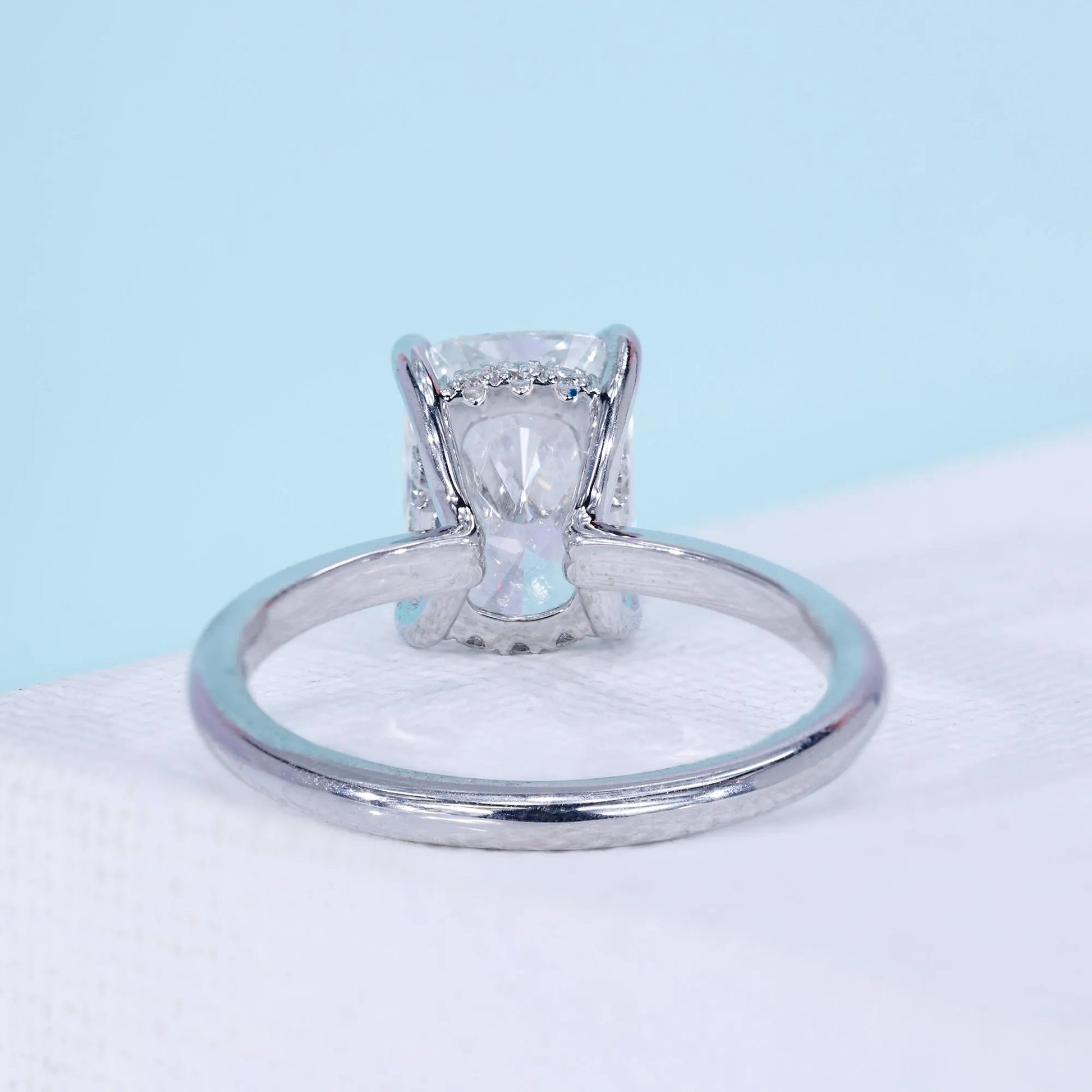 Cushion cut diamond ring with elegant claw prong setting
