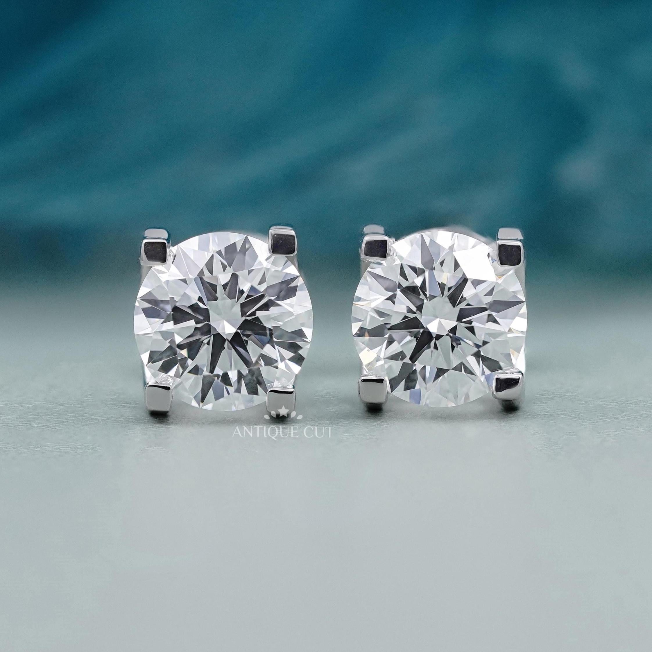 Round Diamond Stud Earring With 4 Prong Setting | white Gold | IGI Certified