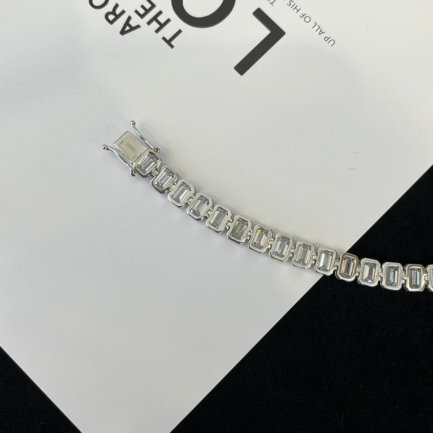 Emerald 10tcw Lab Grown Diamond Bezel Style Bracelet, EF Color, VS Clarity - IGI Certificate Bracelet