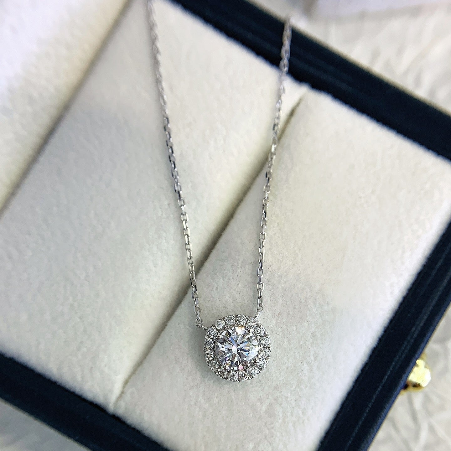 Round 0.60tcw Lab Grown Diamond Halo Set Necklace, D-E-F Color, VVS-VS Clarity - IGI Certified Necklace