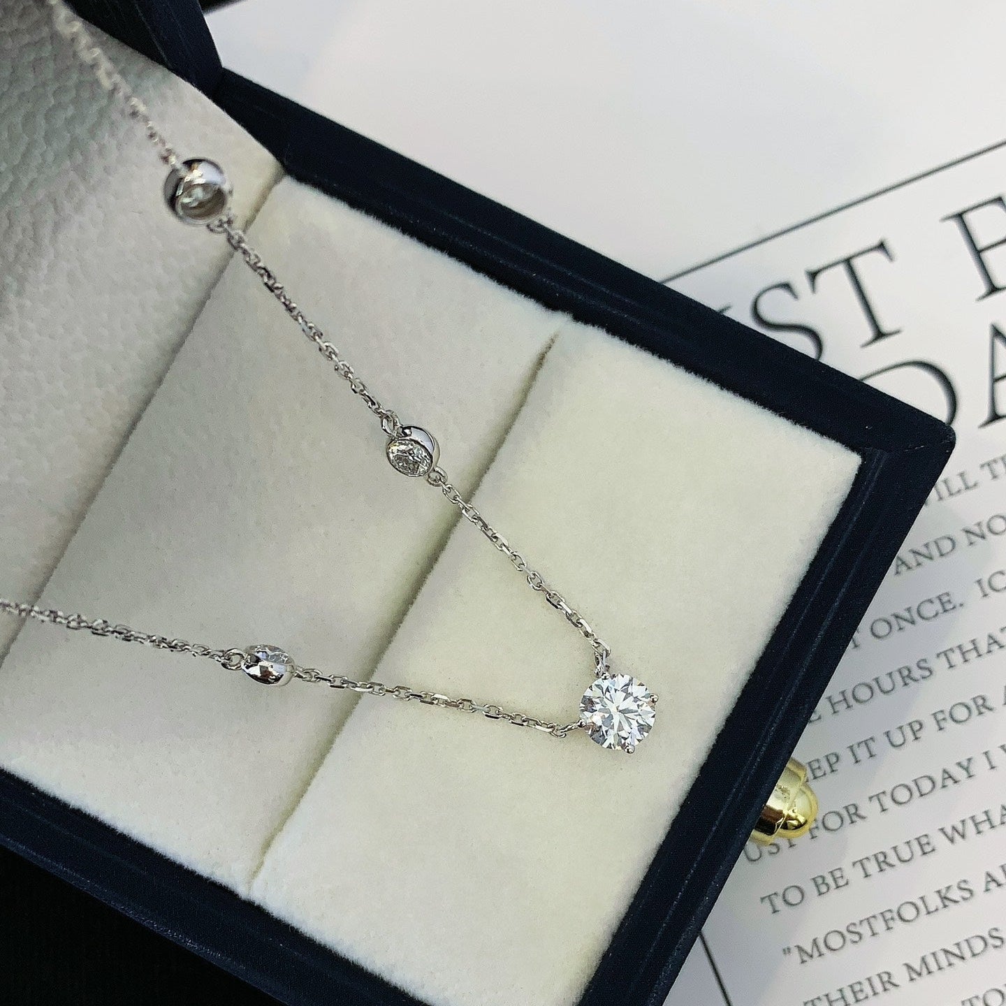 Round 2.00tcw Lab Grown Diamond The Yard Necklace, D-E-F Color, VVS-VS Clarity - IGI Certified Necklace