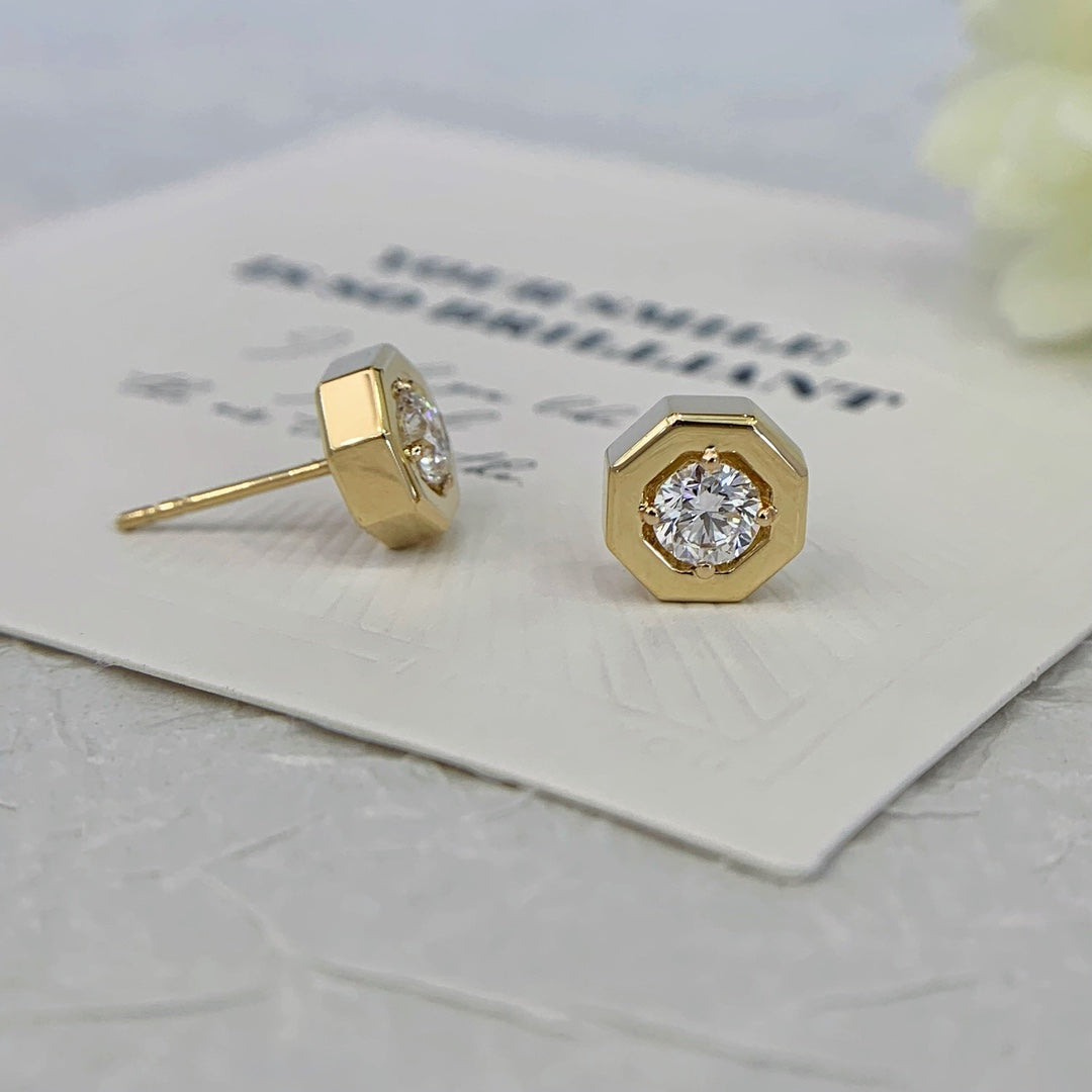 1.00tcw Lab Grown Diamond Round Hexagon Shaped Bezel Set Stud Earring, D-E-F Color, VVS-VS Clarity