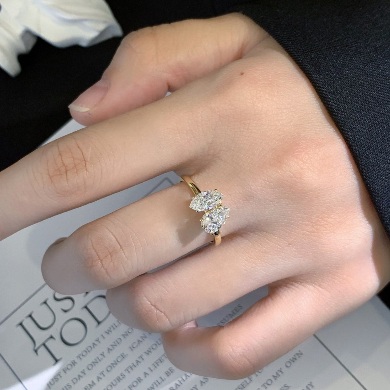 2.00ctw Marquise And Pear Lab-Grown Diamond Toi et Moi Engagement Ring – IGI Certified, VVS-VS Clarity, D-E-F Color
