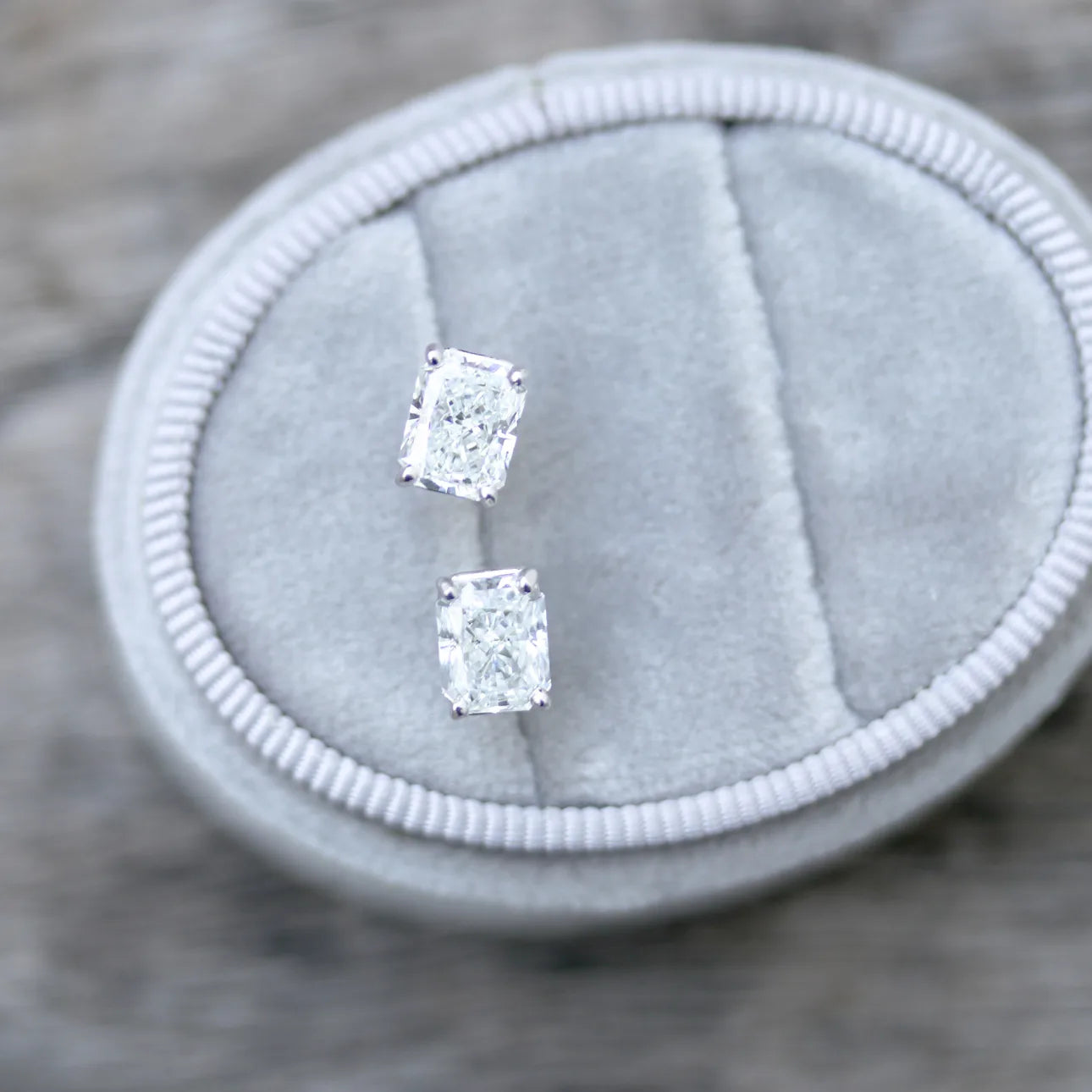 #Color_White Gold_2.0tcw