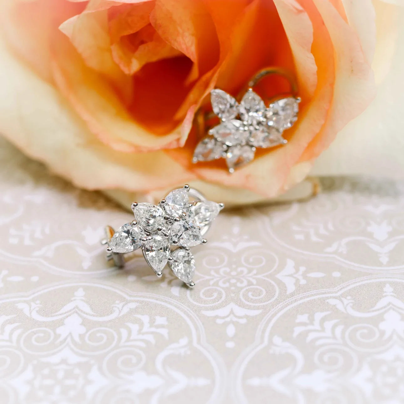 #Color_White Gold