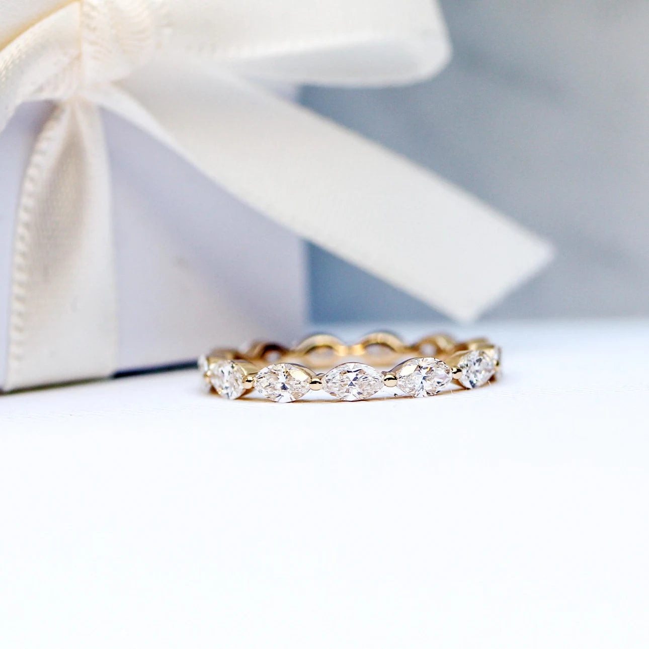 #Color_Yellow Gold
