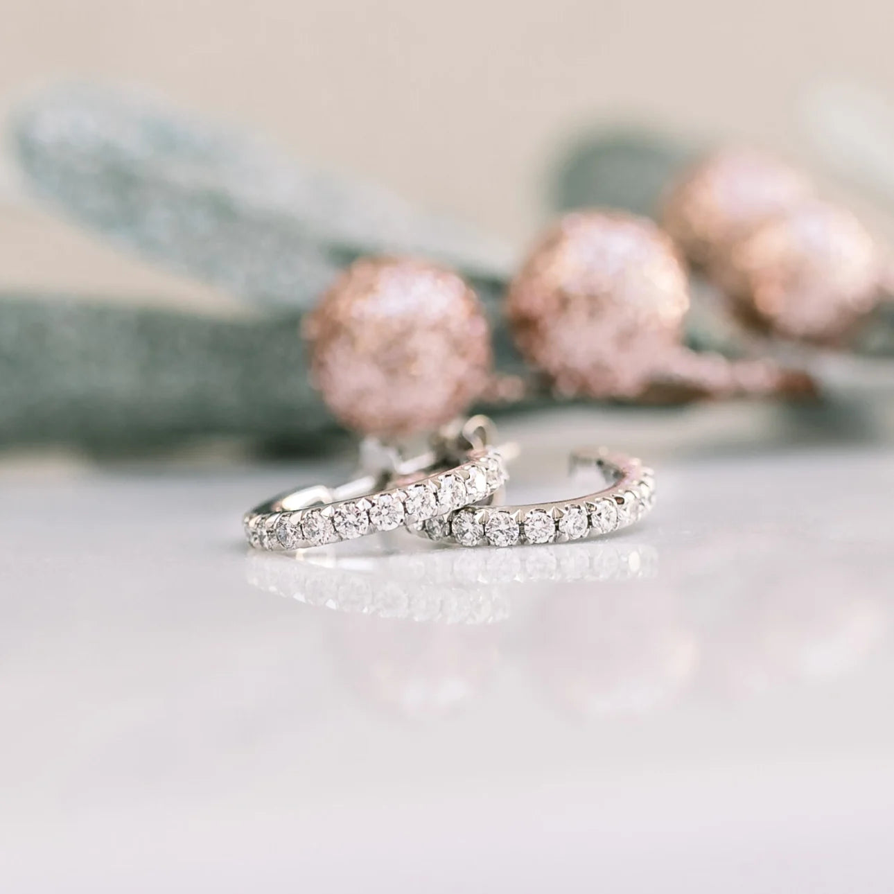 #Color_White Gold
