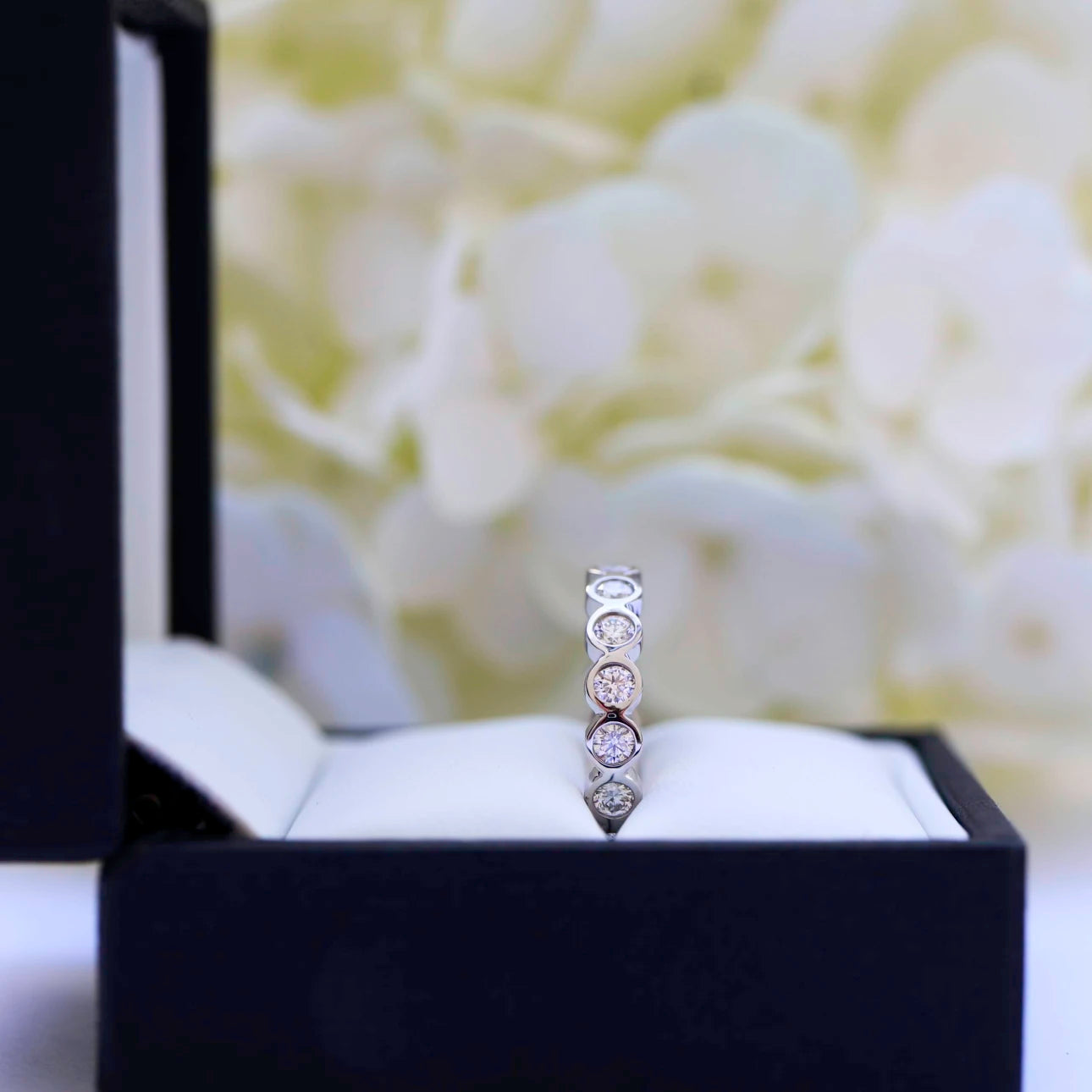 #Color_White Gold