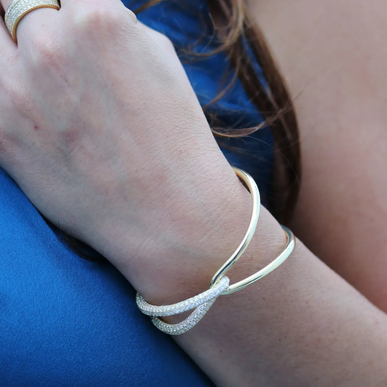 #Color_White Gold