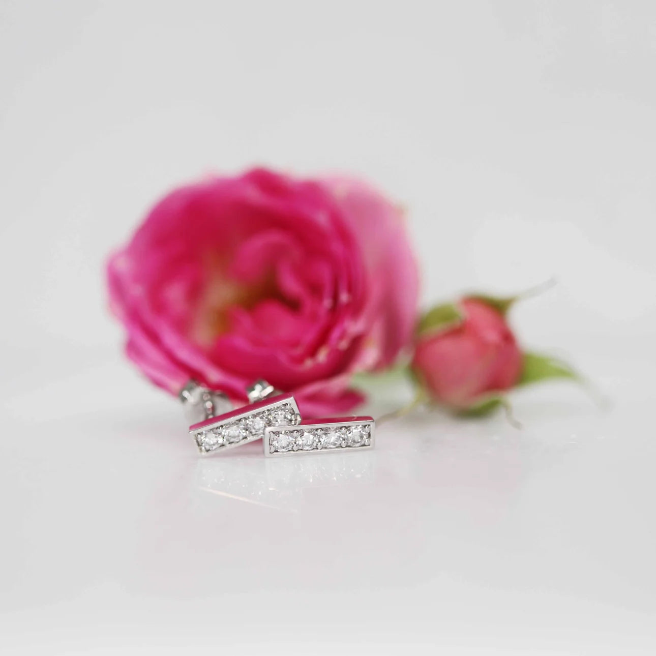 #Color_White Gold