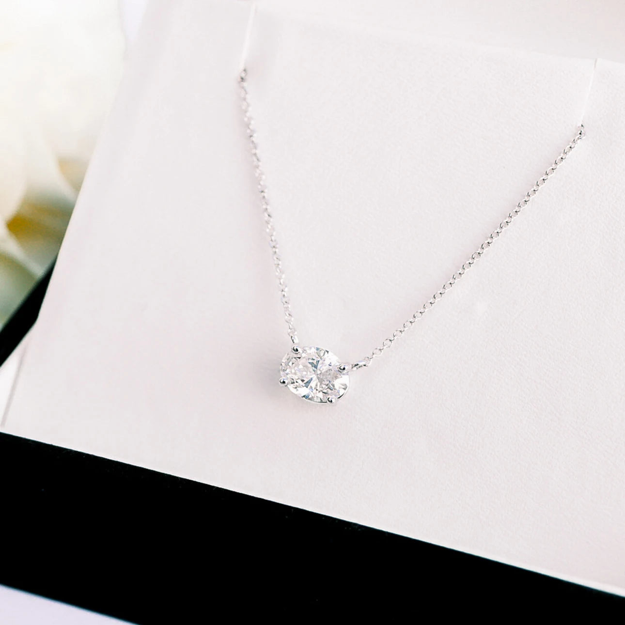 #Color_White Gold
