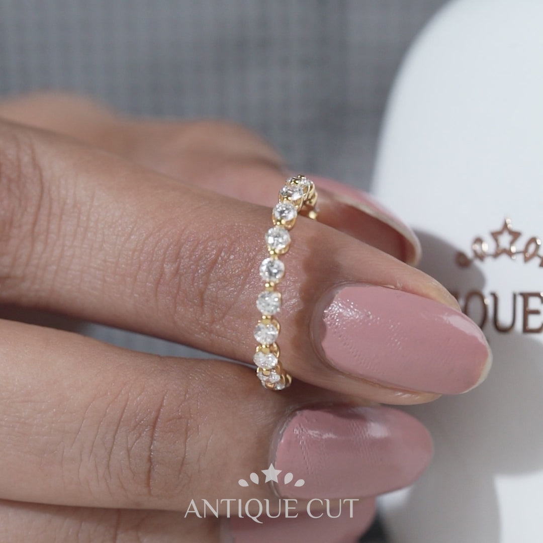 Round Diamond Wedding Band