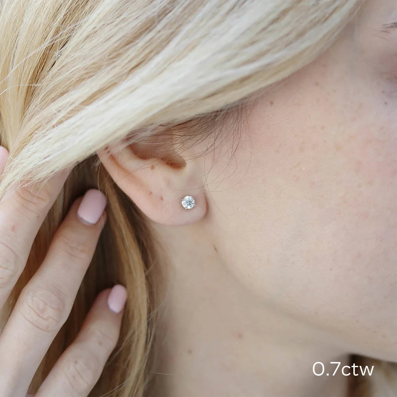 #Color_White Gold_0.7tcw